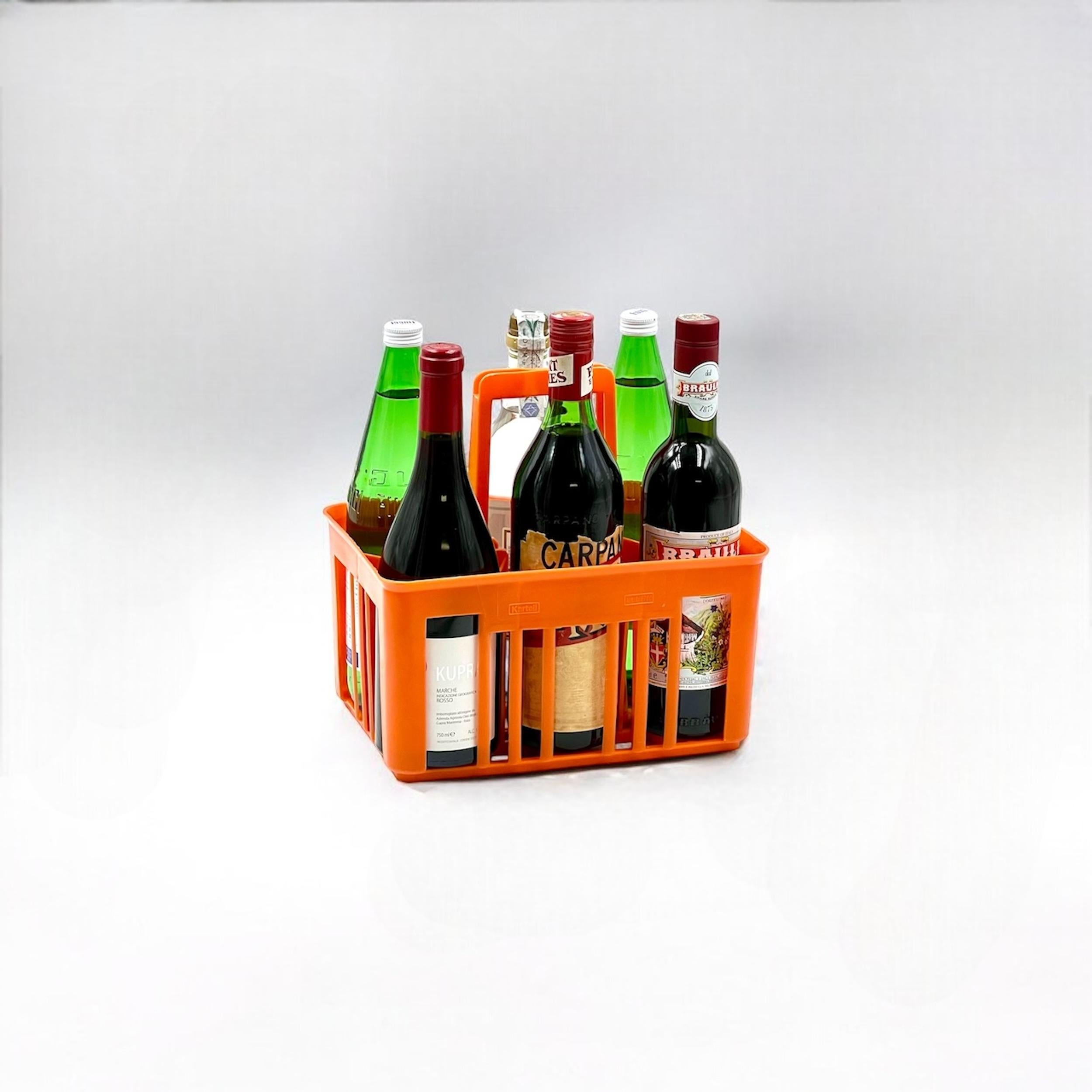 Raro portabottiglie d'epoca Kartell in plastica arancione Made in Italy, anni '60 4