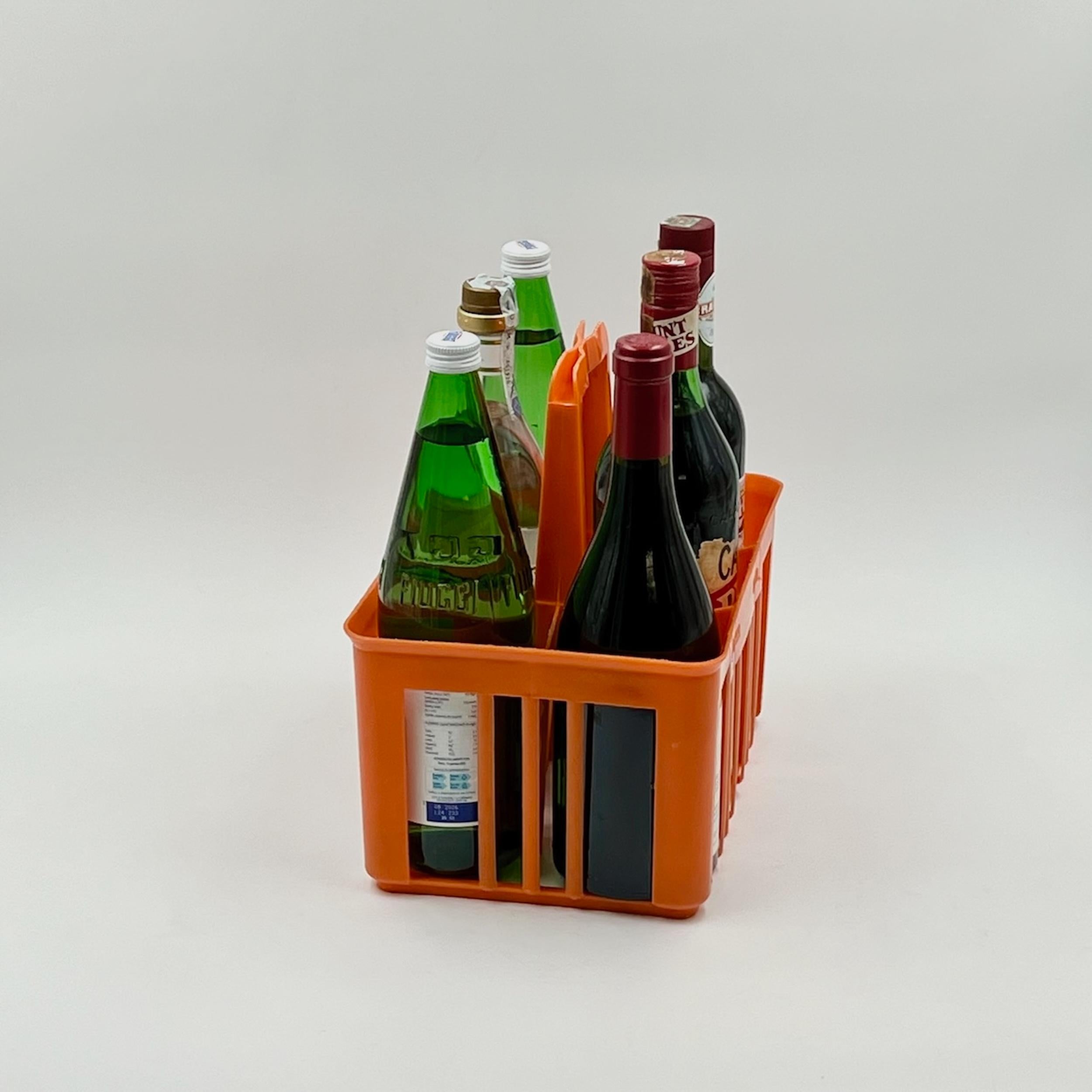 Raro portabottiglie d'epoca Kartell in plastica arancione Made in Italy, anni '60 In condizioni buone a San Benedetto Del Tronto, IT