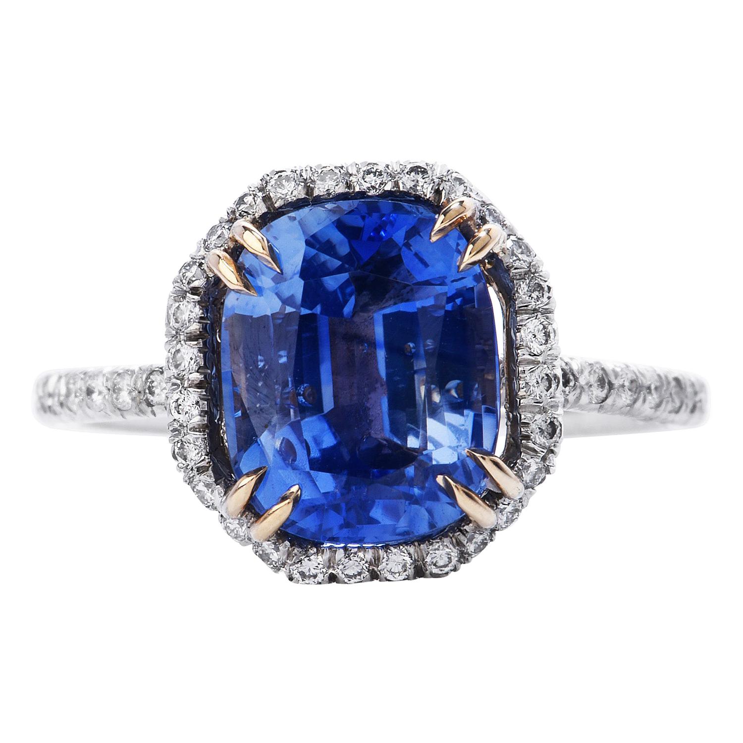 Rare Kashmir GIA 3.97cts Blue Sapphire Diamond Platinum Ring For Sale