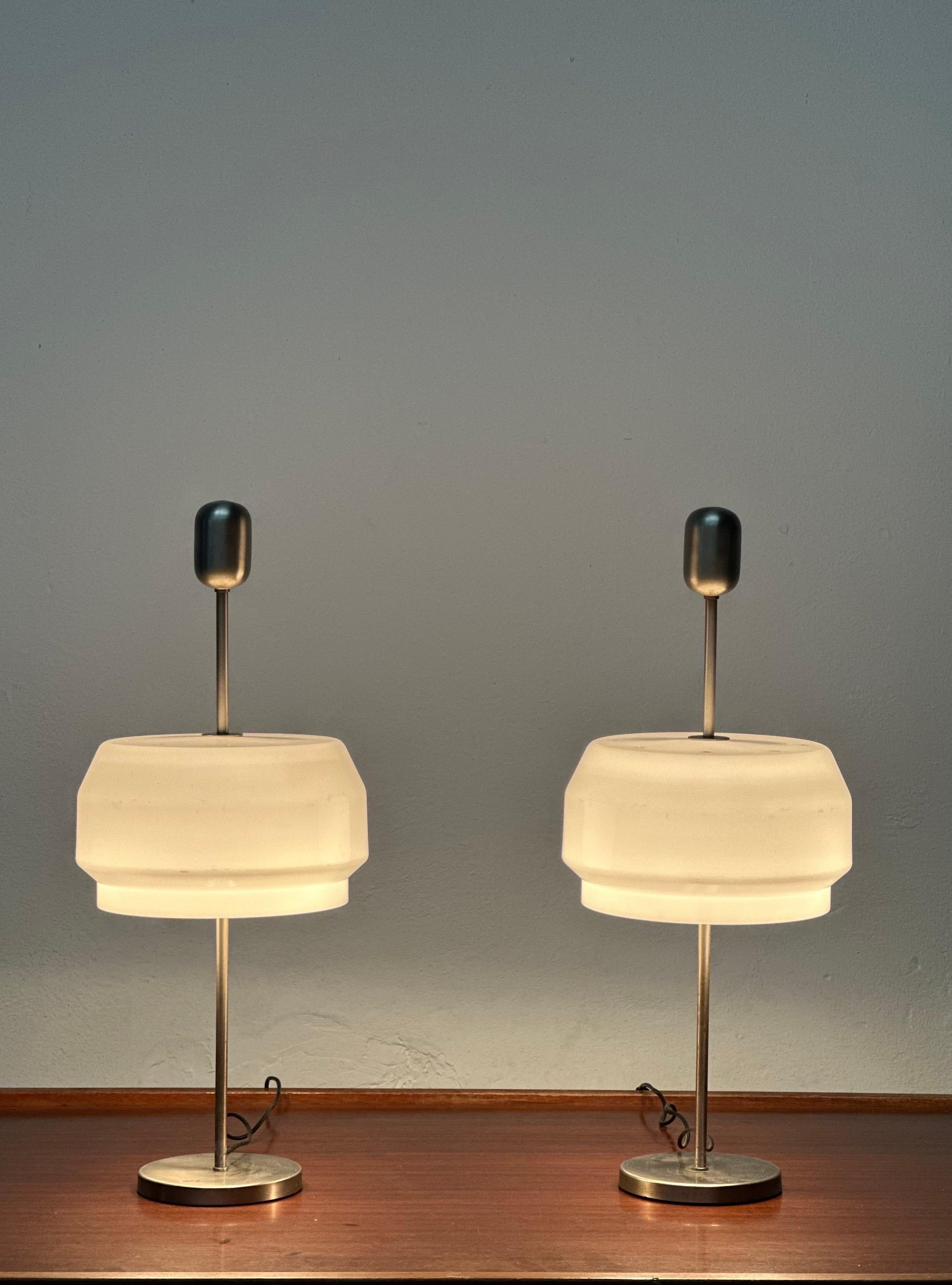 Rare Vintage 'KD9' Table Lamps by Studio GPA Monti for Kartell, 1960s

Presenting a pair of iconic 'KD9' table lamps crafted by Gianemilio Piero e Anna Monti, the creative minds behind Studio GPA Monti, exclusively for Kartell in the 1960s. This is