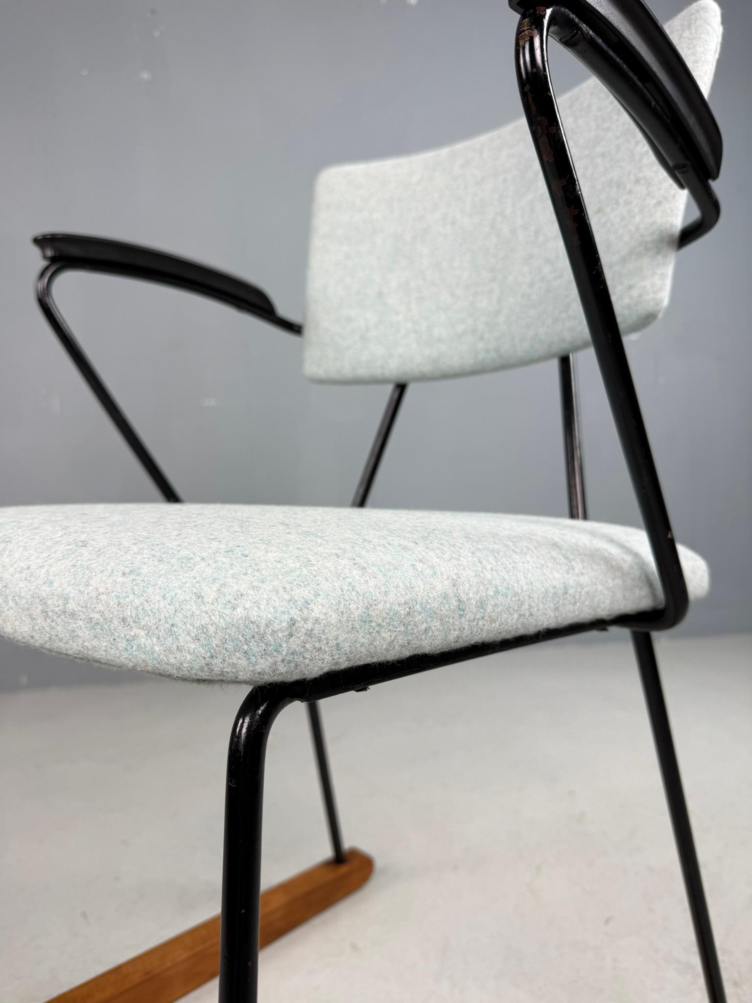 Raro dondolo Kembo di Gispen, Paesi Bassi, anni '50 in vendita 13