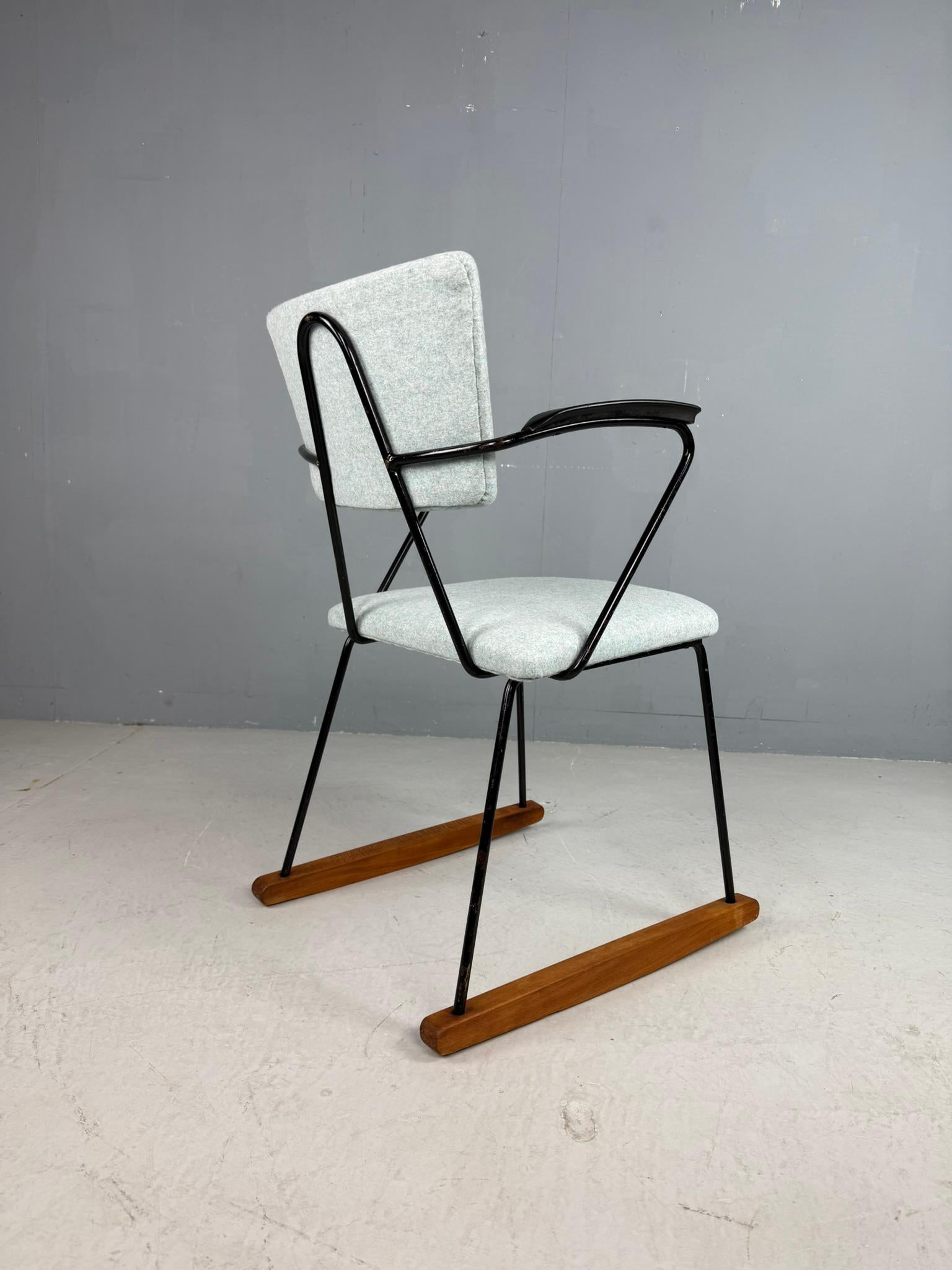 XX secolo Raro dondolo Kembo di Gispen, Paesi Bassi, anni '50 in vendita