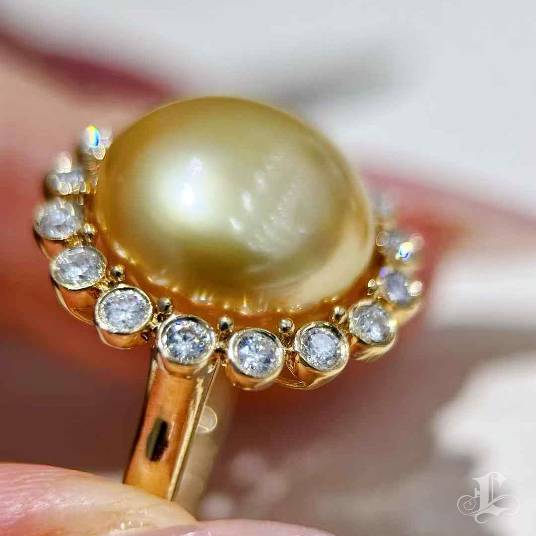 【Crown Radiance】Sunburst Halo Aurora Keshi Golden South Sea Pearl Diamond Ring 1