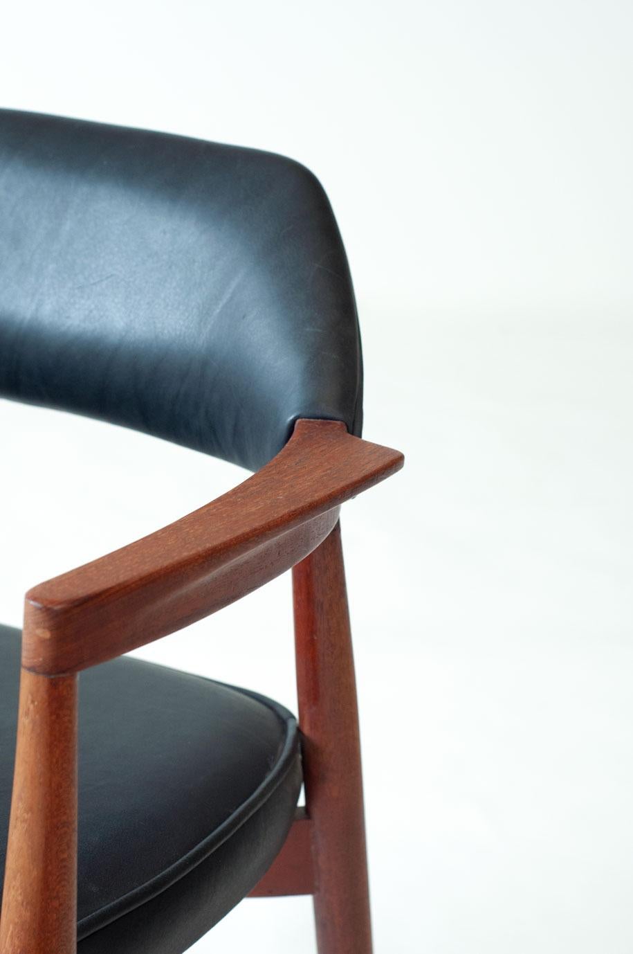 Mid-20th Century Rare Kindt-Larsen Gustav Bertelsen Teak Chair  For Sale