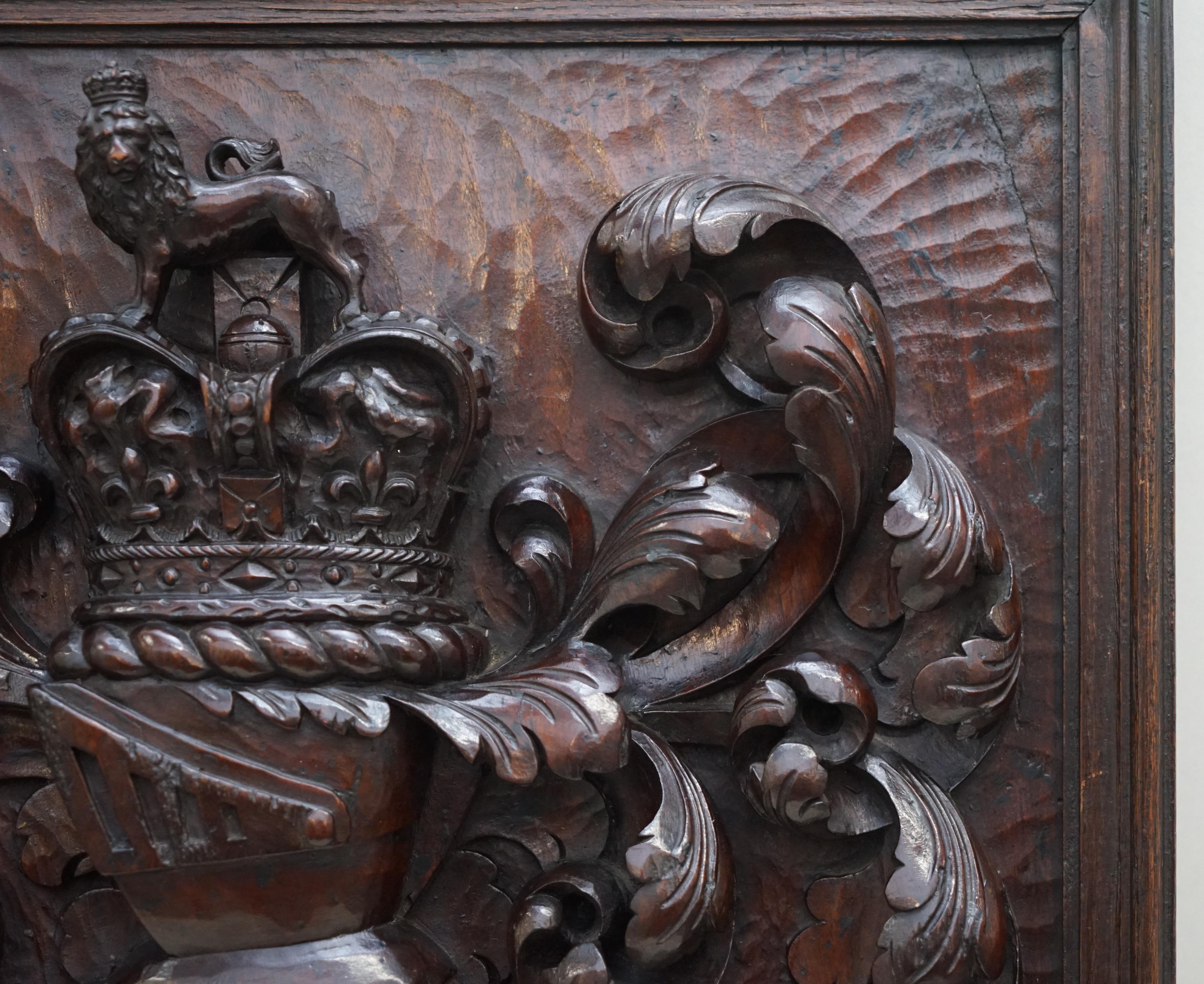 Walnut RARE ANTiQUE 1405-1603 ENGLISH ROYAL COAT OF ARMS ARMORIAL CREST CARVED WALNUT For Sale