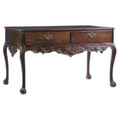 Rare King John V style coffee table in Noble Wood - 18th century
