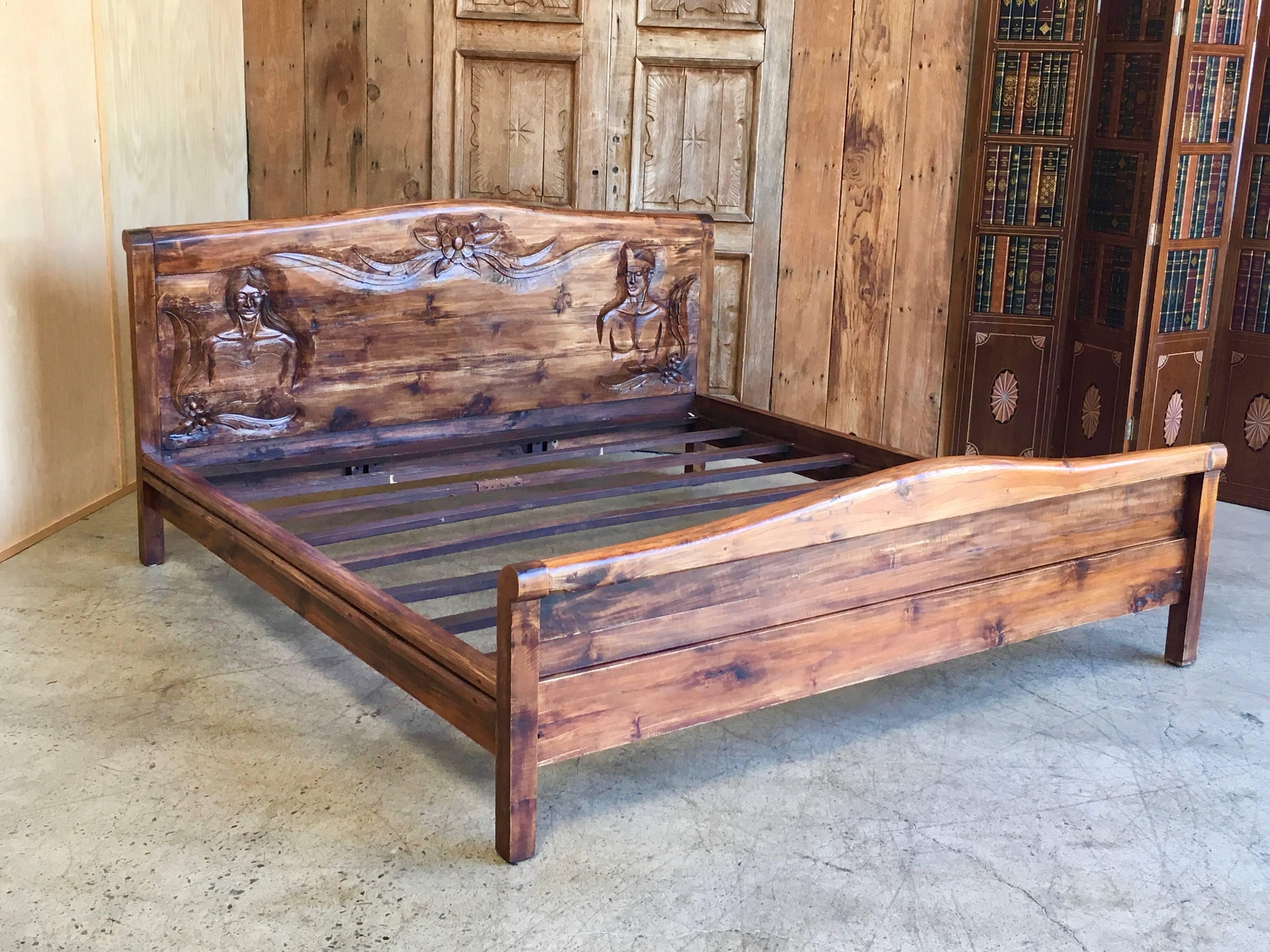 20th Century Rare King-Size Antique Hawaiian Koawood Marriage Bed