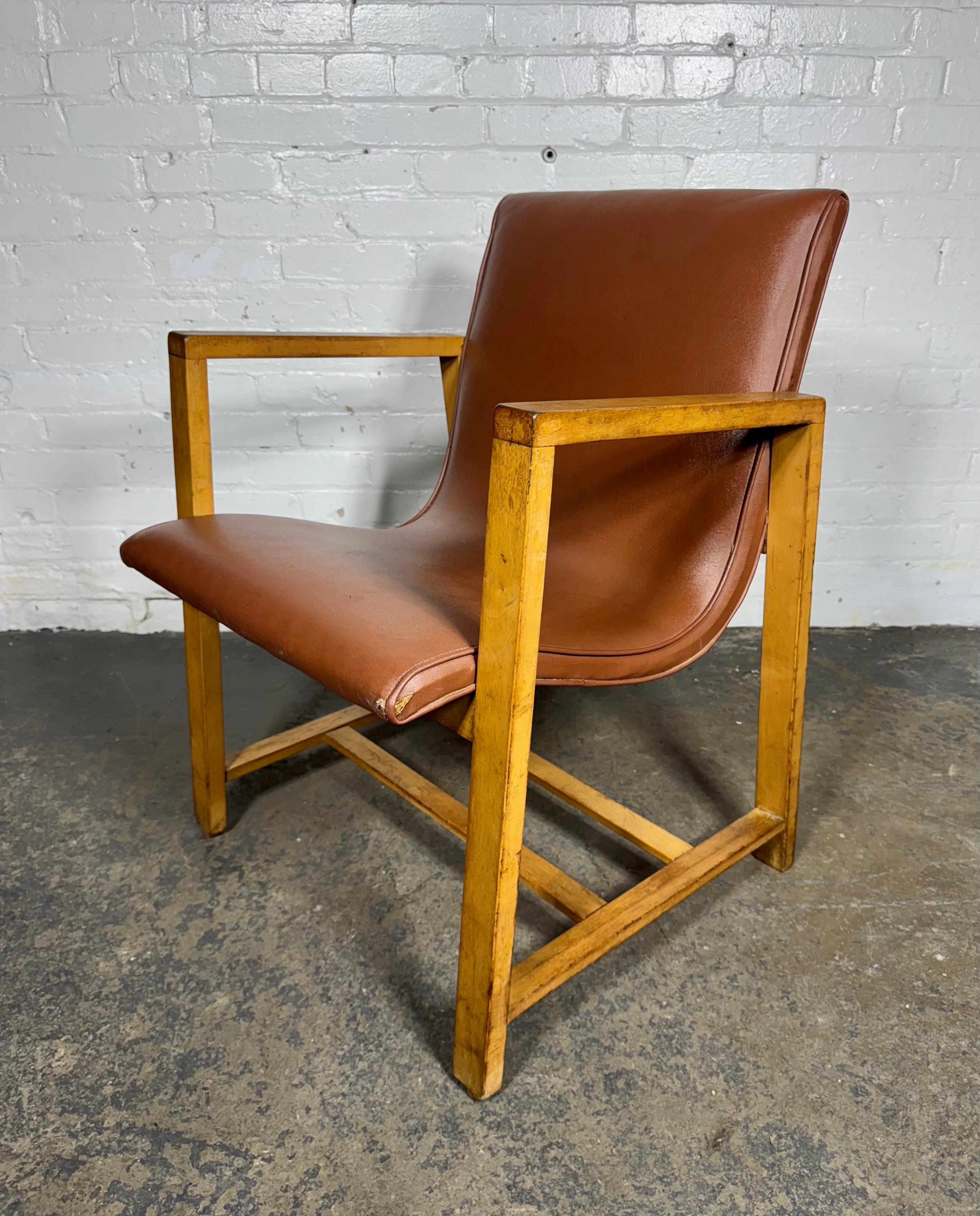Rare chaise 