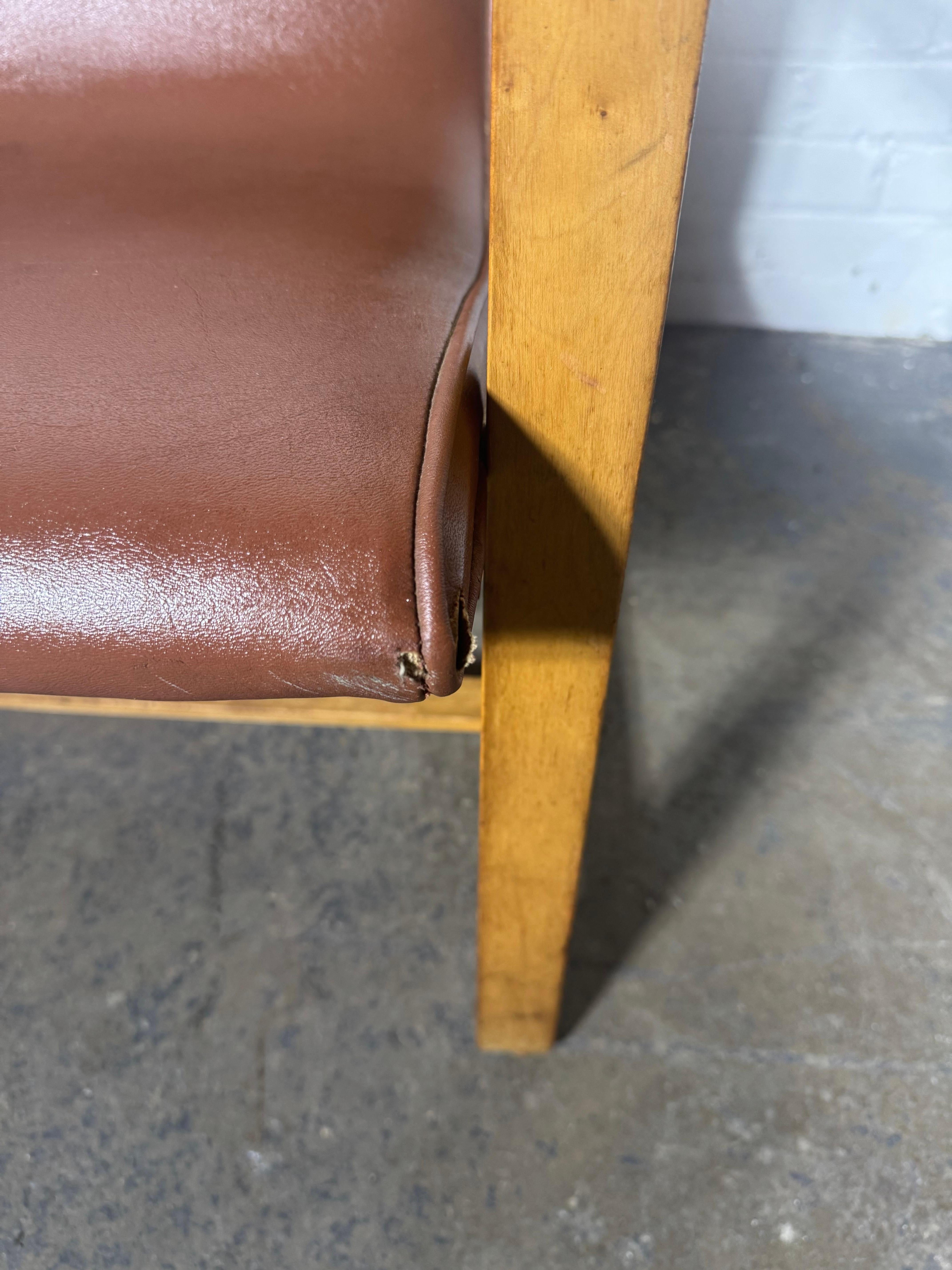 Rare chaise 