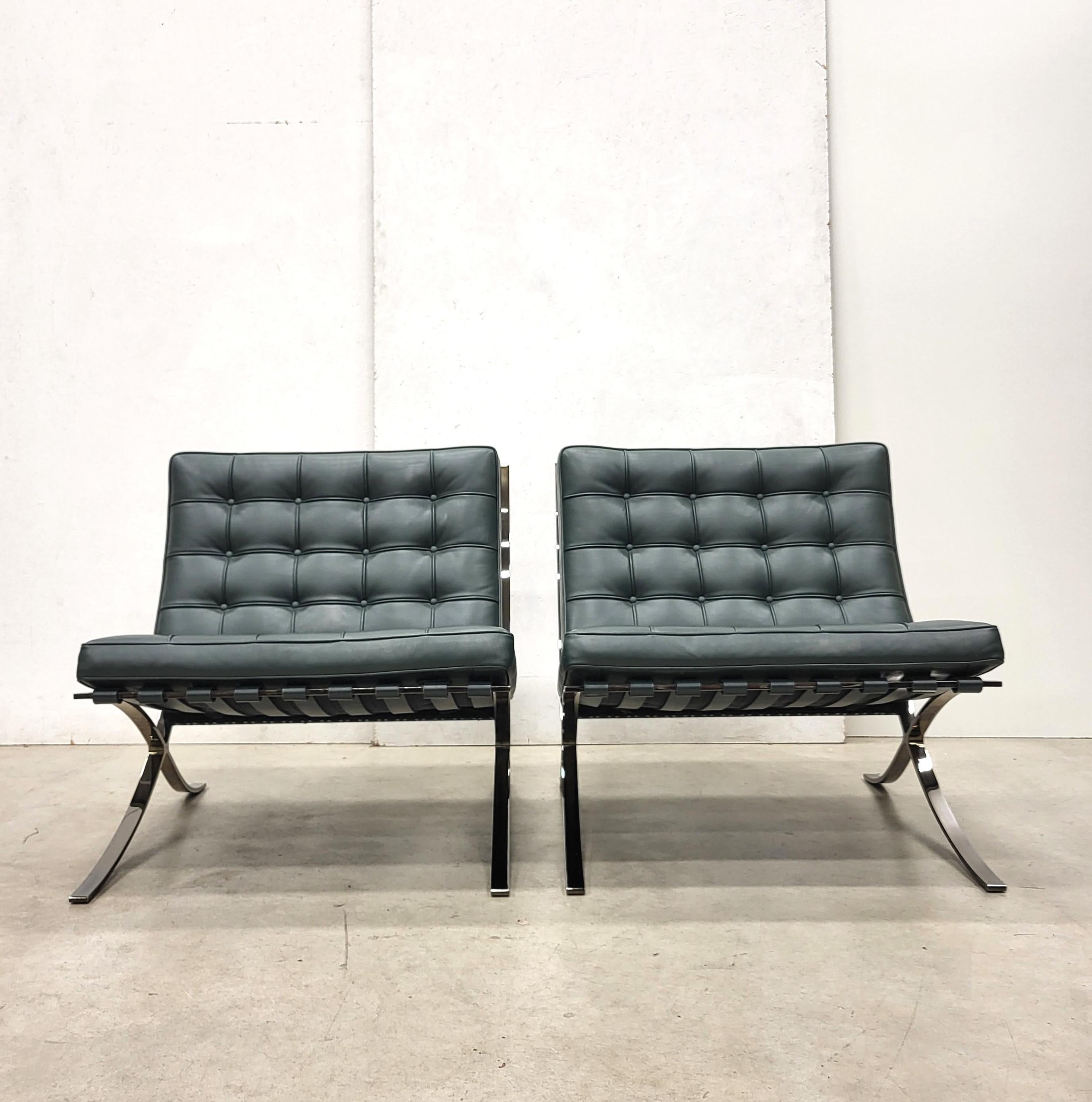 These very rare Barcelona chairs were designed by Mies van der Rohe in 1929 and produced by Knoll in 2019 for the 100th anniversary of the world famous Bauhaus. No 123 and No 134 of 365.

With this backround, Knoll produced in 2019 a very rare