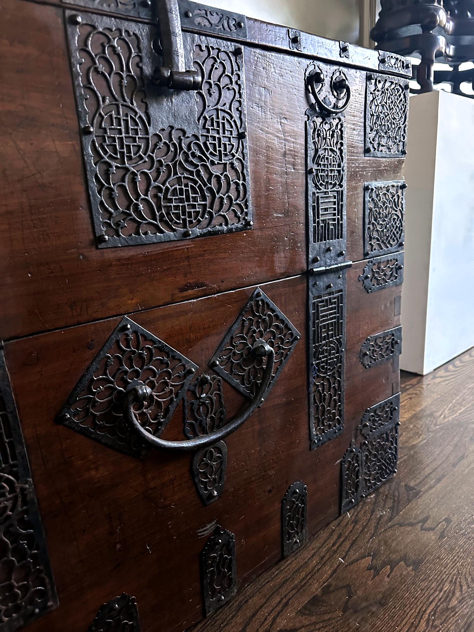 Seltene koreanische Pyongan Do Bandaji Truhe Joseon Dynasty 5