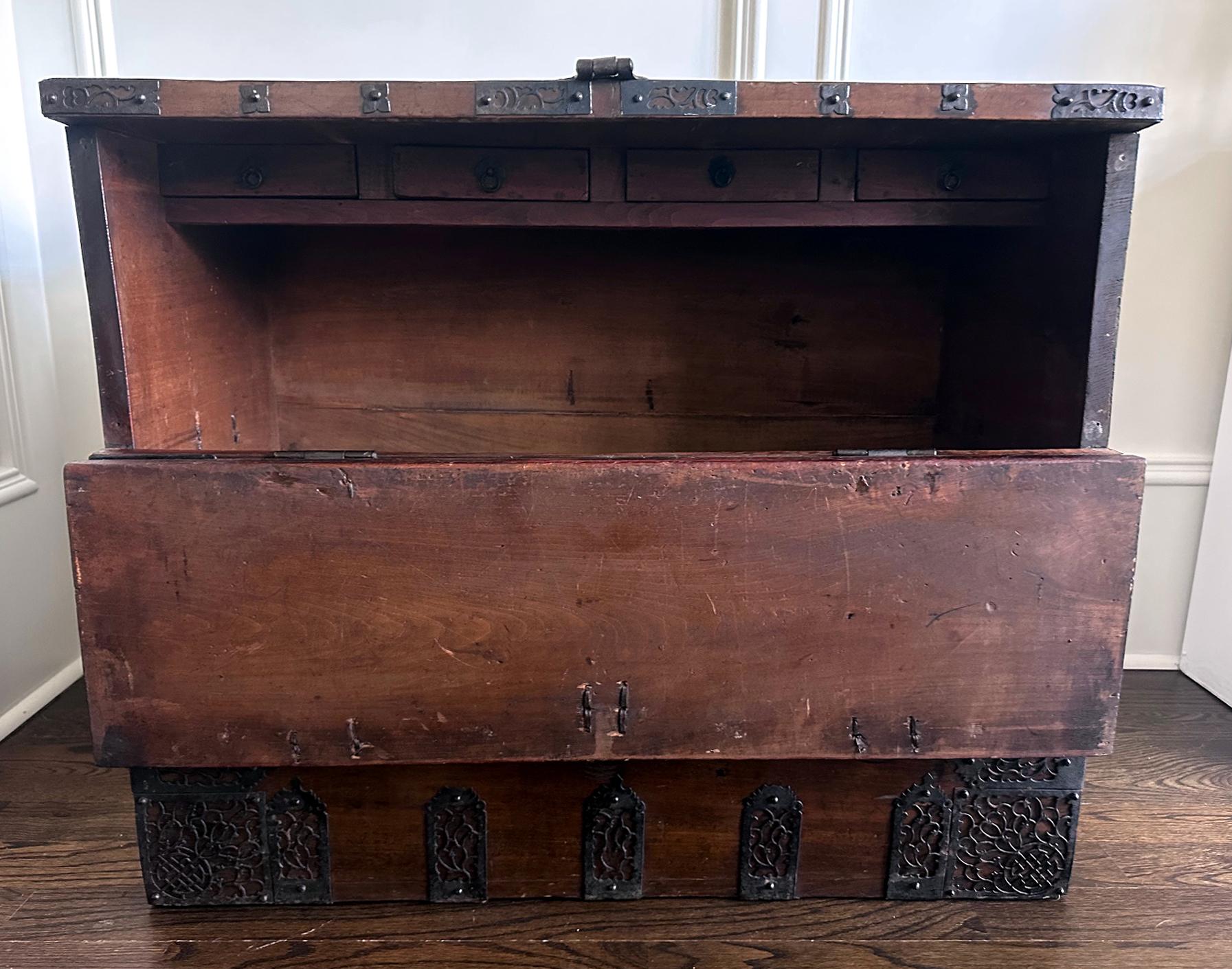 Seltene koreanische Pyongan Do Bandaji Truhe Joseon Dynasty 1