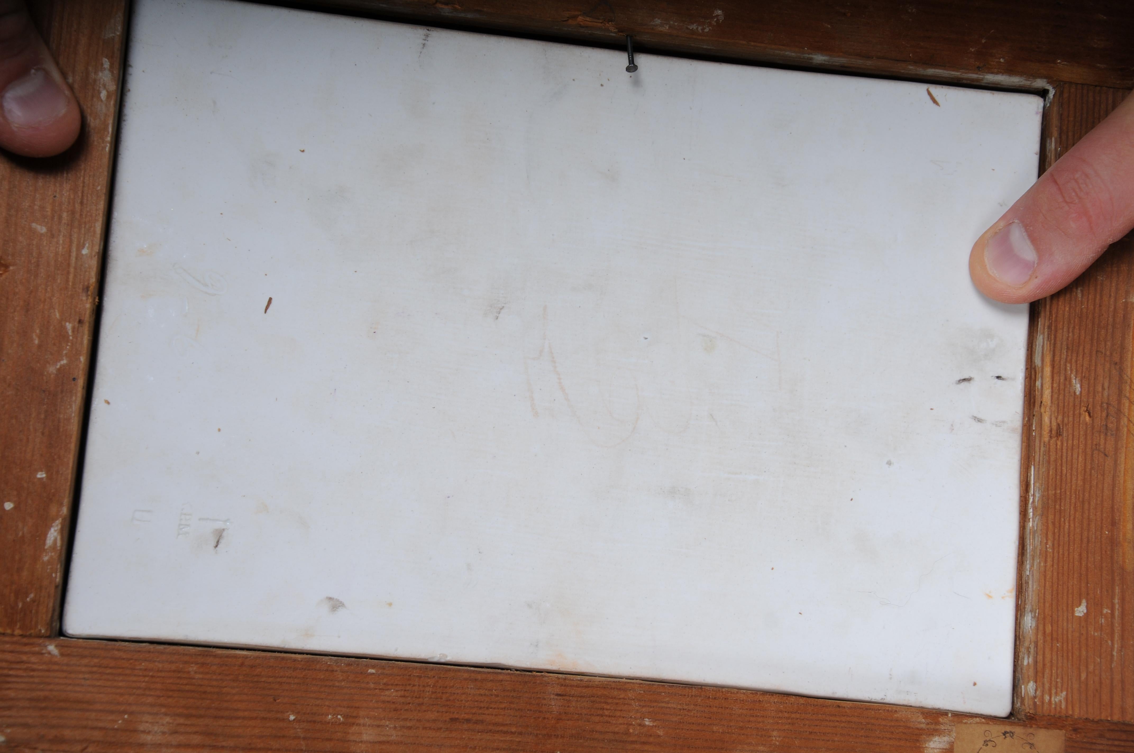 RARE KPM Berlin porcelain plaque depicting Psyche holding a Urn, R. Beyschlag For Sale 11