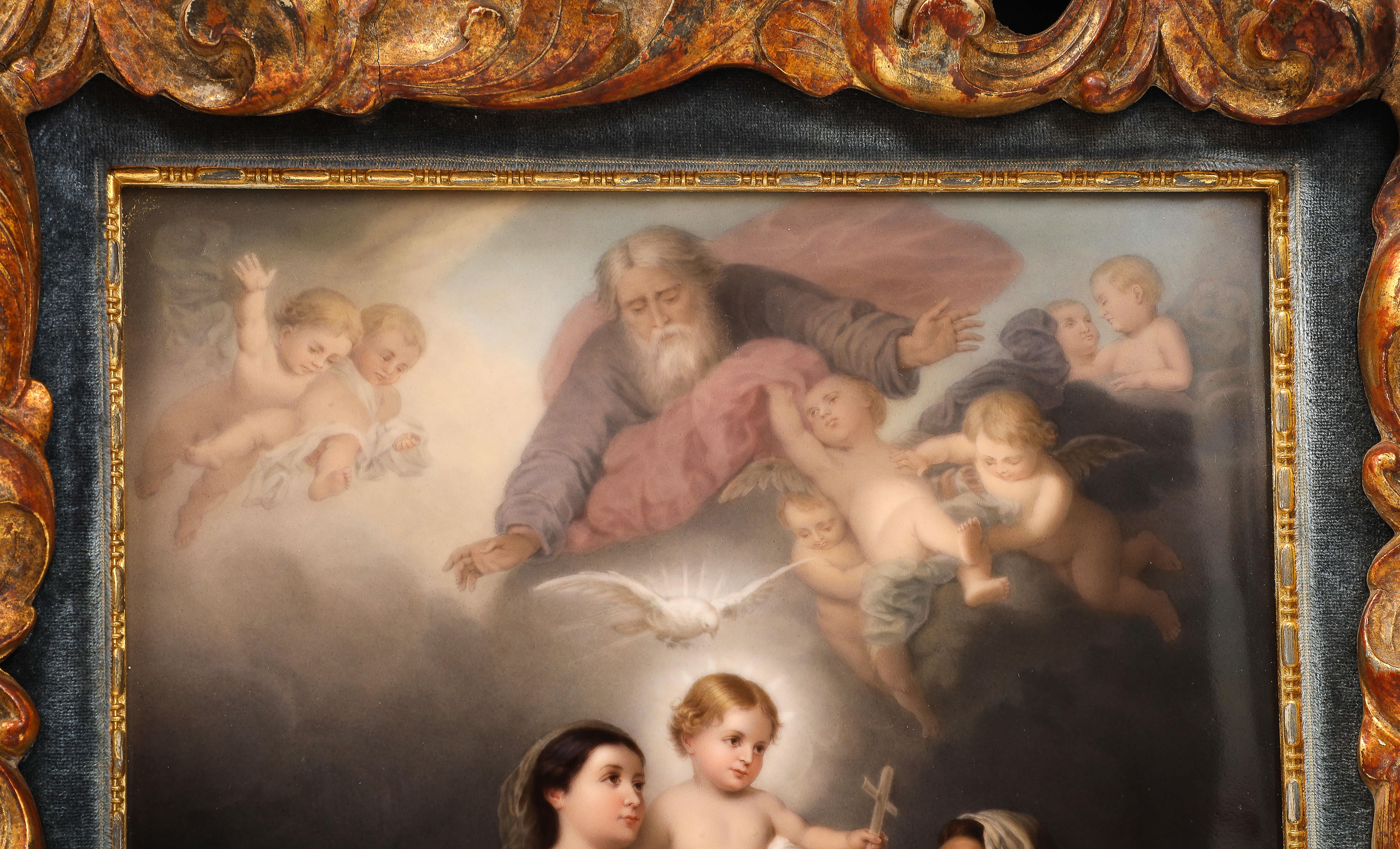 Sculpté à la main Rare plaque en porcelaine de KPM représentant Esteban et son enfant d'après Bartolome Esteban Murillo en vente