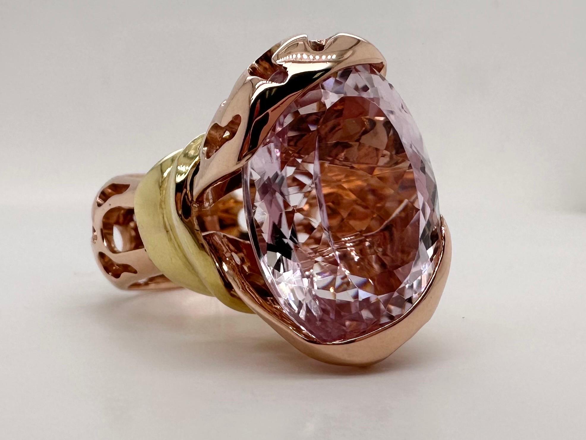 Rare Kunzite Cocktail ring 14KT rose gold Certified For Sale 10