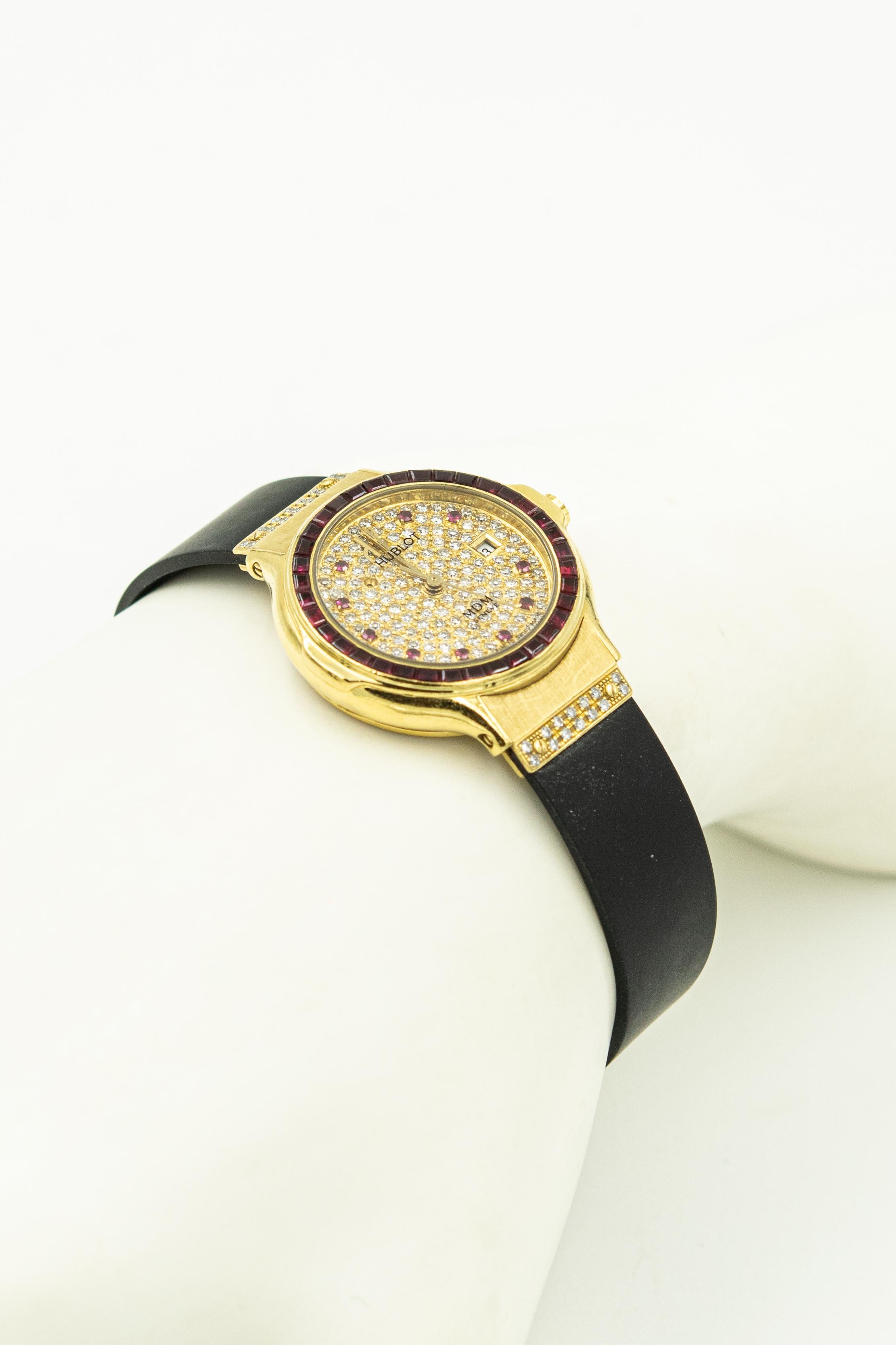 Rare Ladies Hublot Ruby Diamond 18k Gold Wrist Watch Ref. 139.10.6 For Sale 3