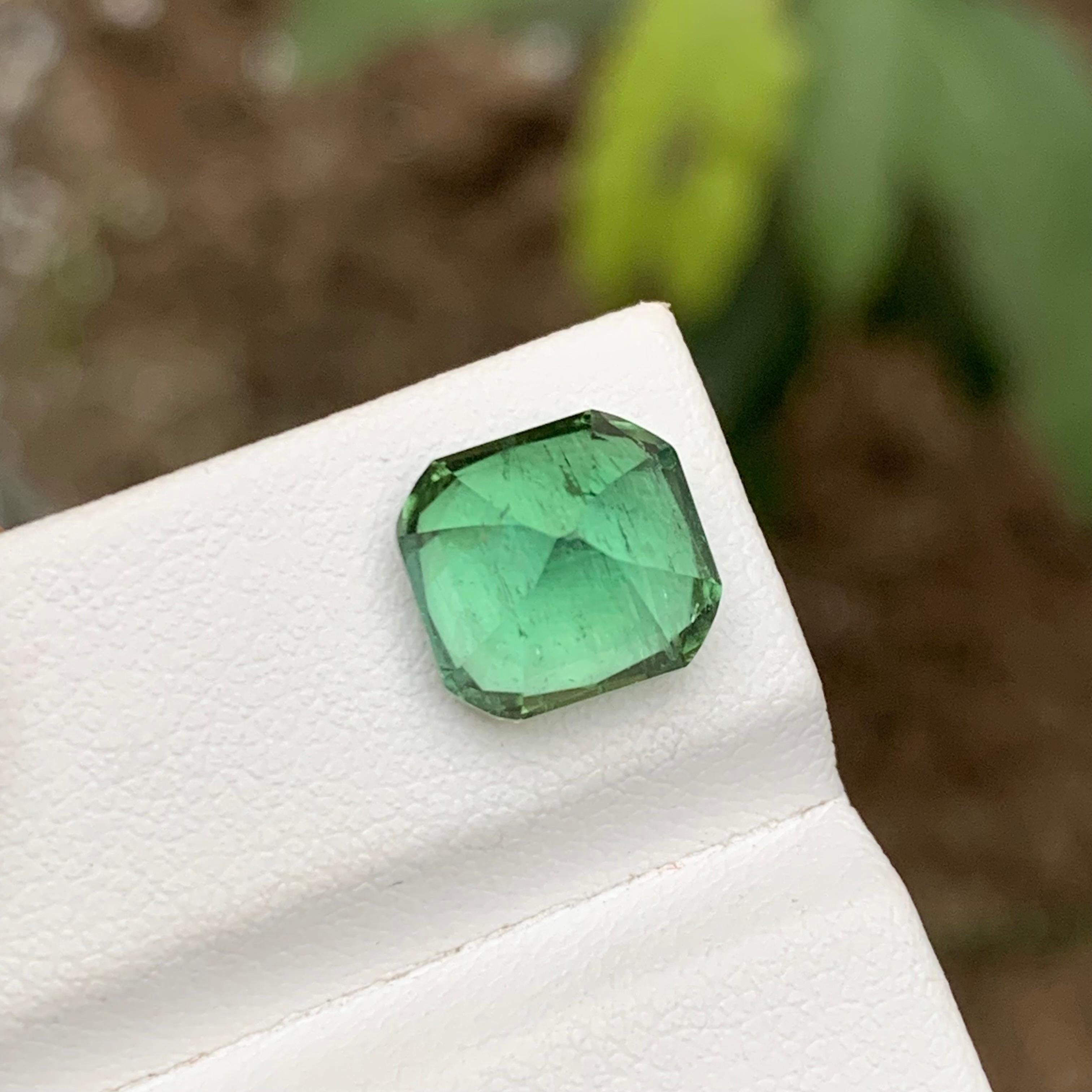 Rare Lagoon Mint Green Tourmaline Loose Gemstone, 5.05 Ct Cushion Cut for Ring In New Condition For Sale In Peshawar, PK