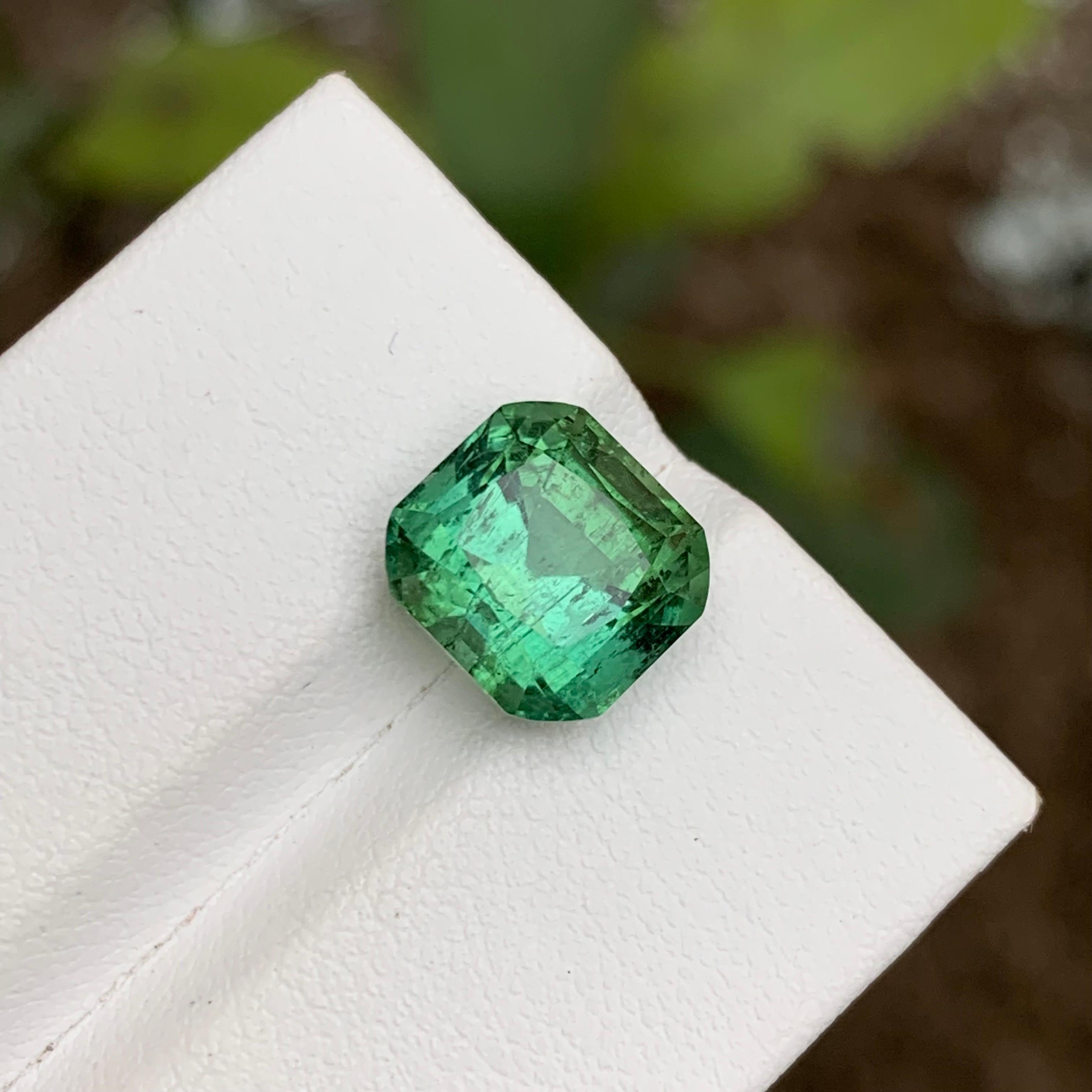 Gema suelta de turmalina verde menta, 5,05 qt talla cojín para anillo Corte cojín en venta