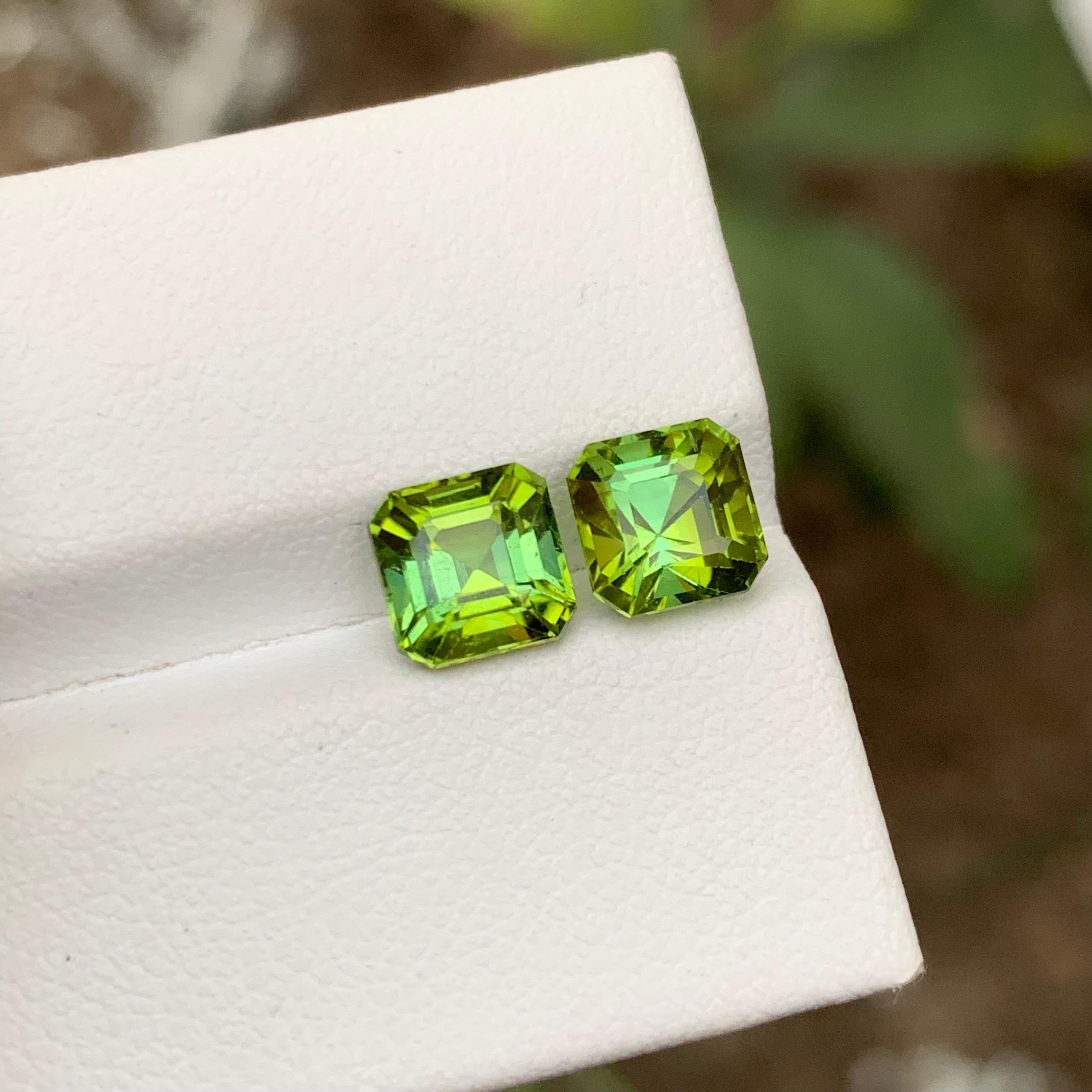 Rare Lagoon Yellowish Green Tourmaline Gemstones 3.60Ct Asscher Cut for Earrings For Sale 3