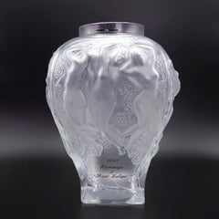 Rare Lalique "Hommage a' Rene Lalique" Vase in Polished & Frosted Crystal France