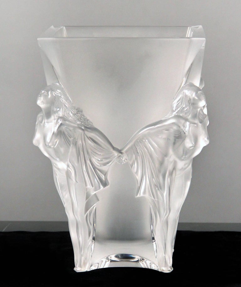 Rare Lalique Special Order Square, Shaped "Space Vase" For Sale at 1stDibs