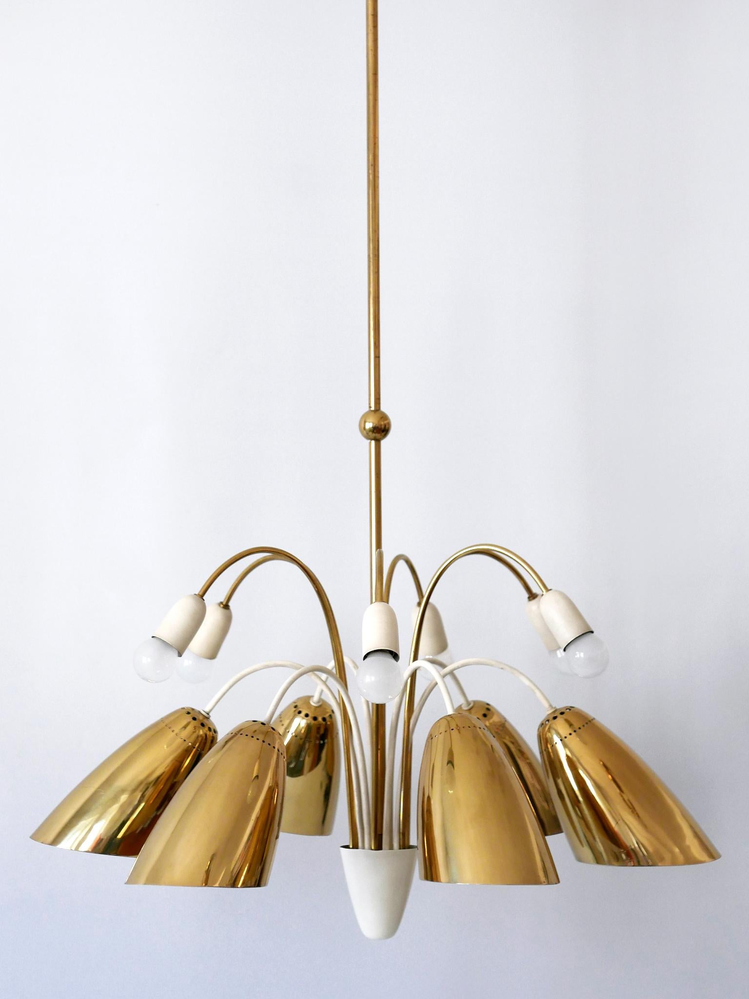 Rare Large 12-Armed Sputnik Chandelier or Pendant Lamp by Vereinigte Werkstätten In Good Condition For Sale In Munich, DE