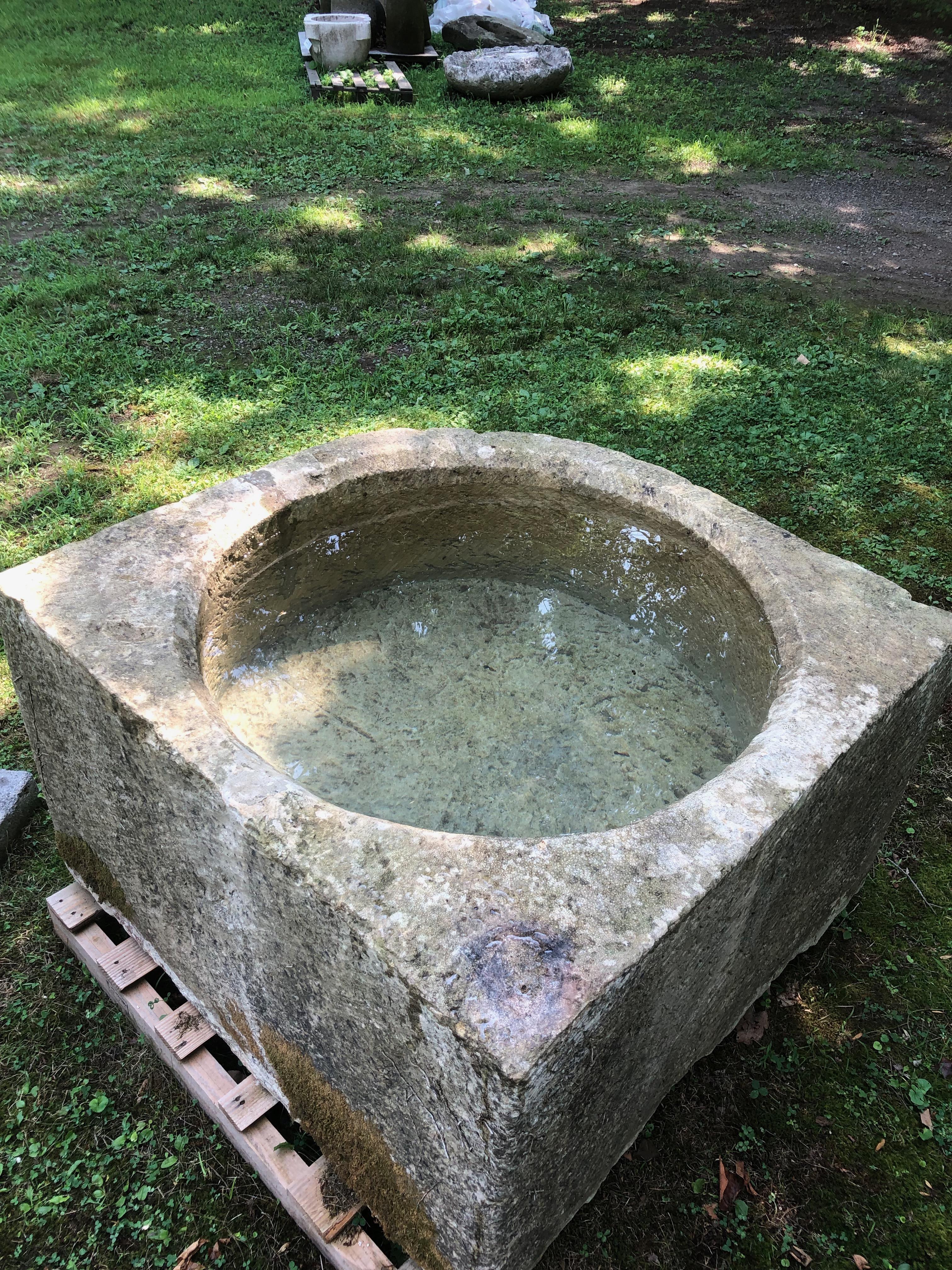 Rare Large 17th Century French Hand Carved Limestone Bow-Front Corner Trough 2