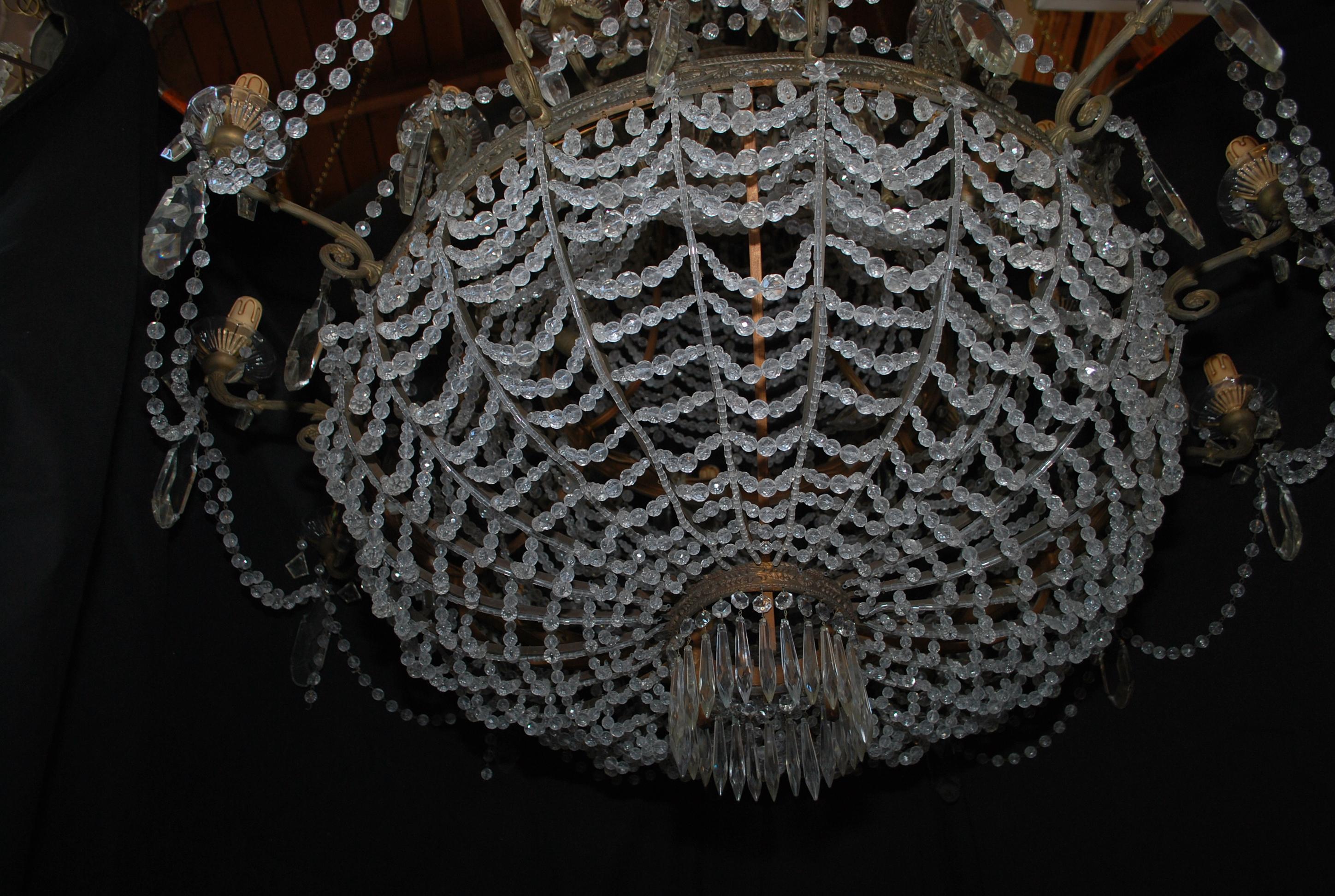 Grand lustre rare en perles/cystaux des années 1920 en vente 1