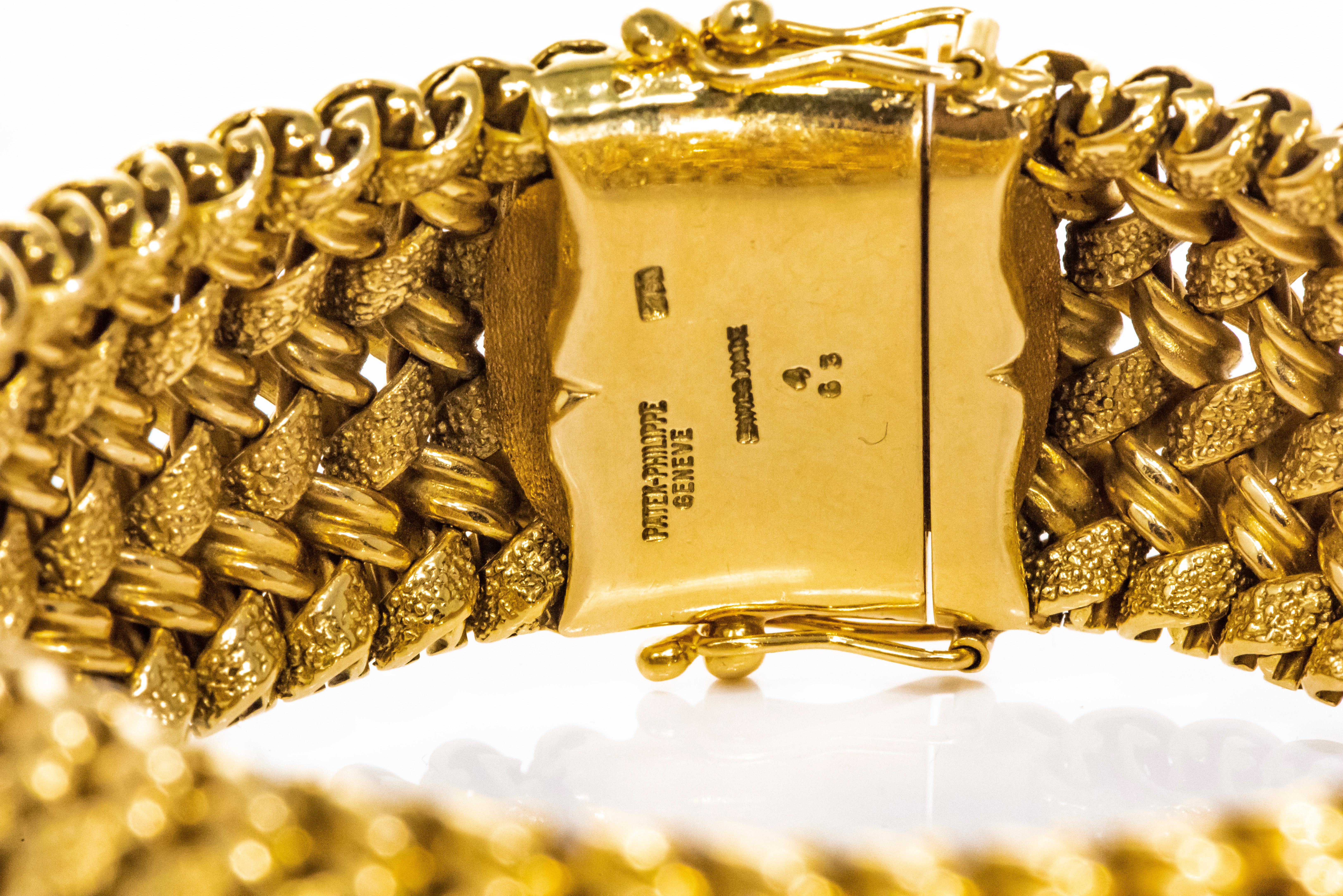 Women's or Men's Rare Large 1950s-1960s Patek Philippe 18 Karat Gold Herringbone Motif Bracelet