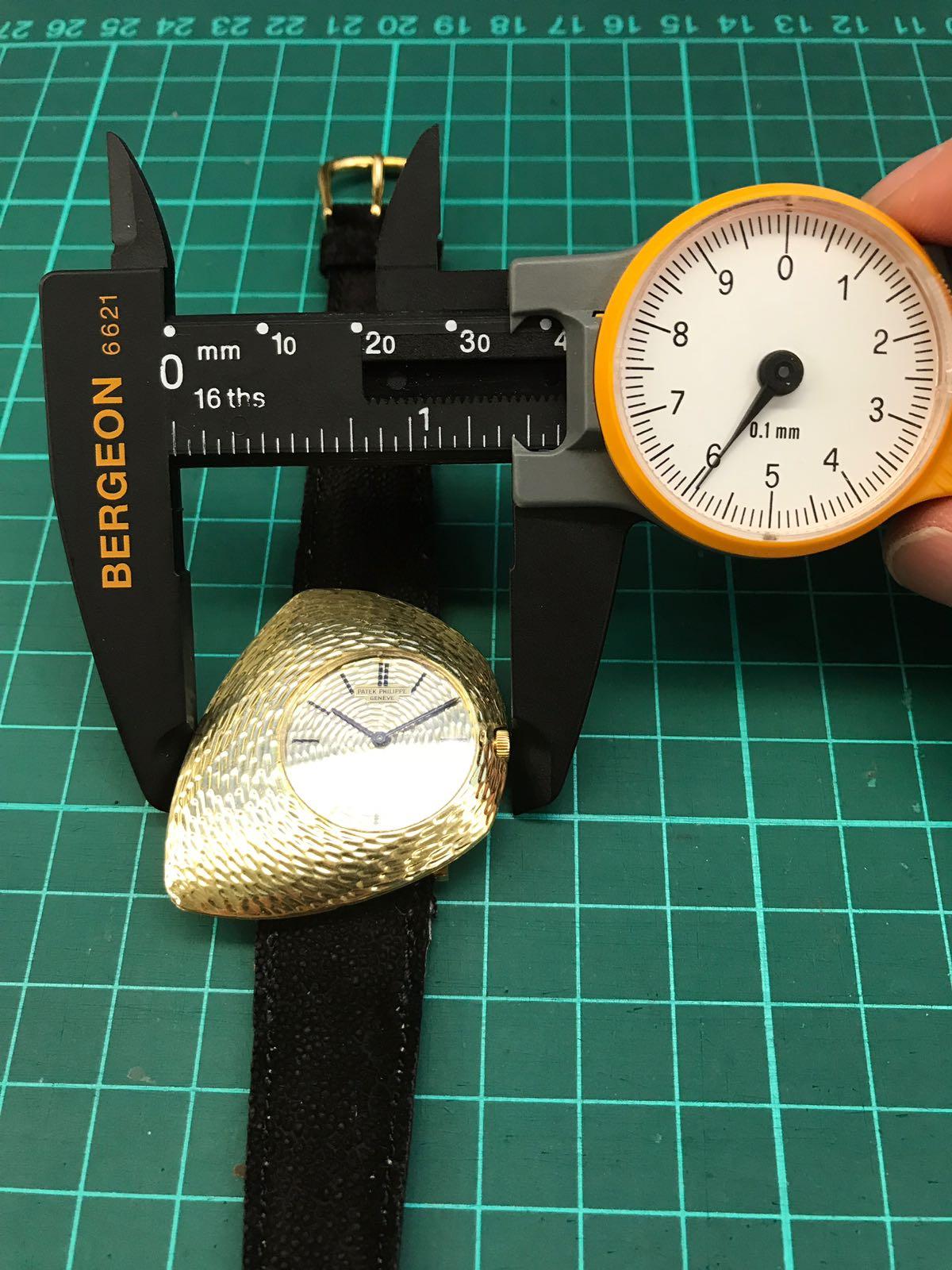 Rare Large 1960s Patek Philippe Gilbert Albert 18 Kt Asymmetrical Wristwatch  9
