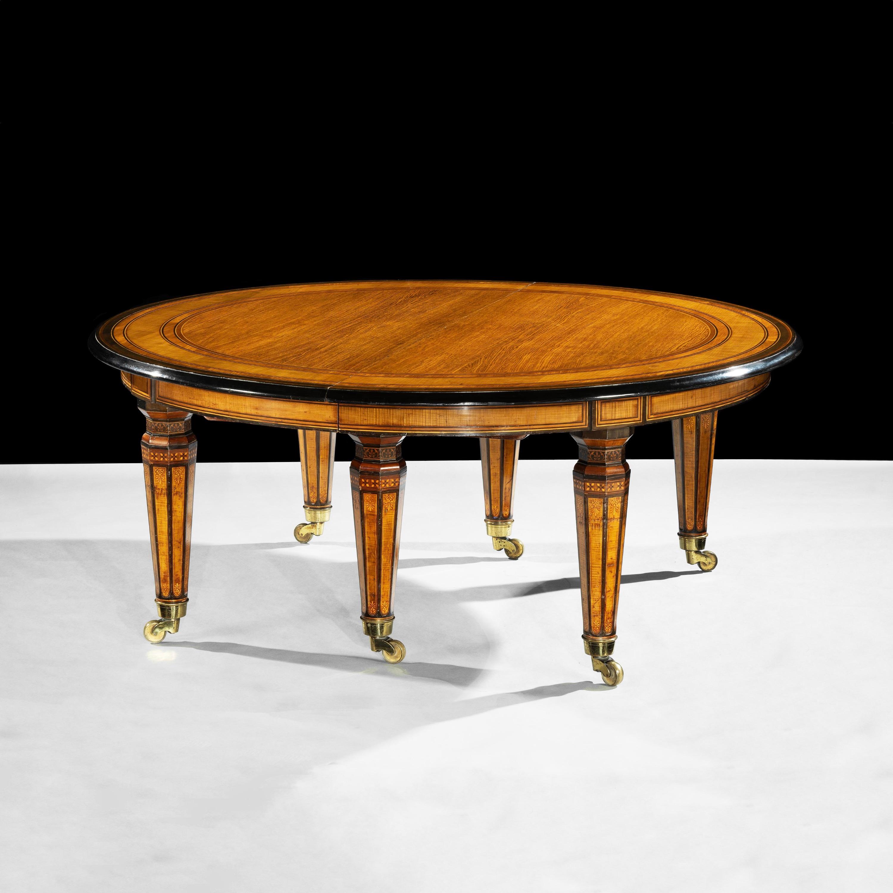 Rare & Large 19th Century English Extending Dining Table by Jackson & Graham In Good Condition For Sale In London, GB