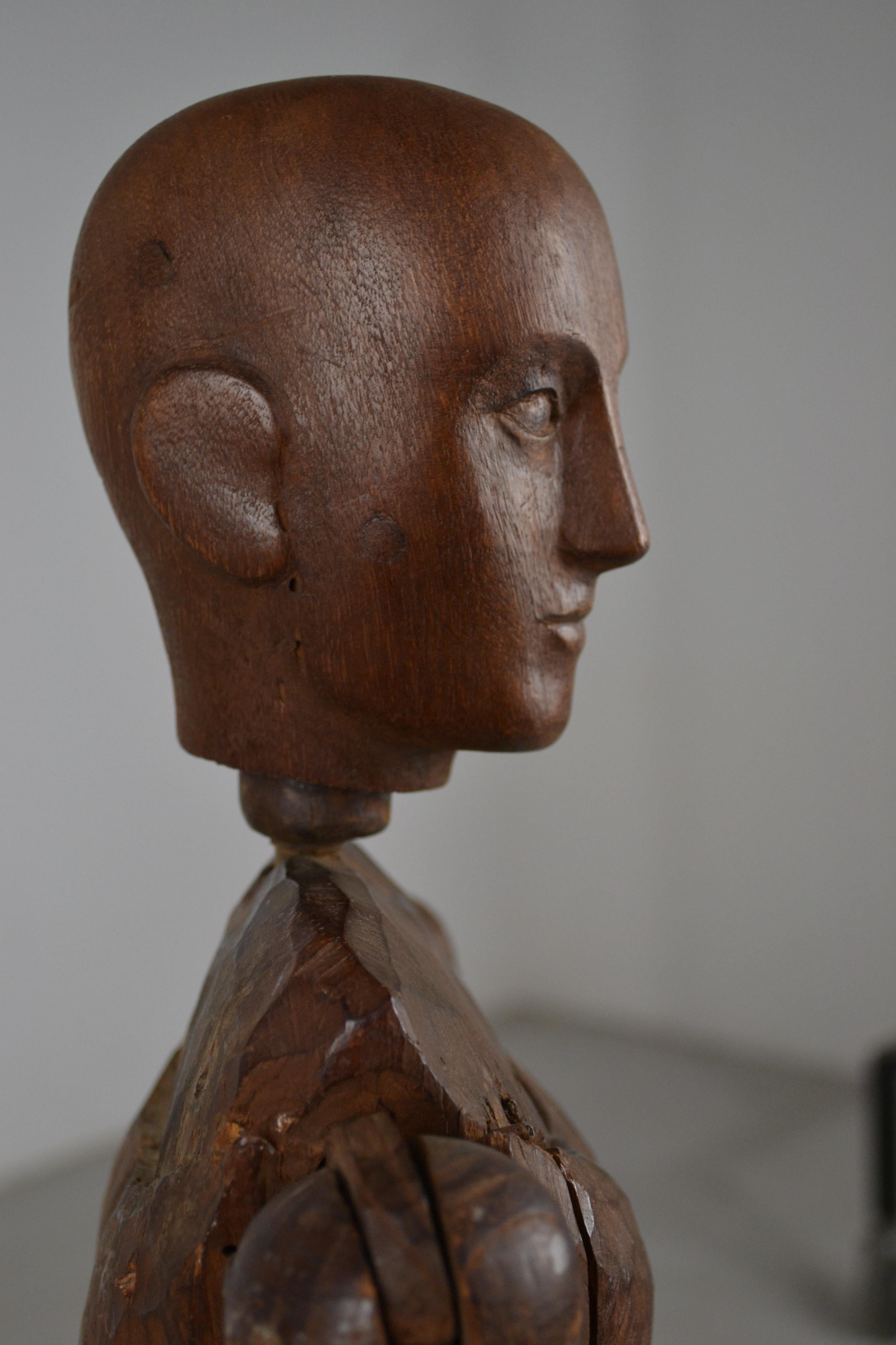 Rare Large 19th-Century French Walnut Articulated Artist’s Mannequin in vendita 5