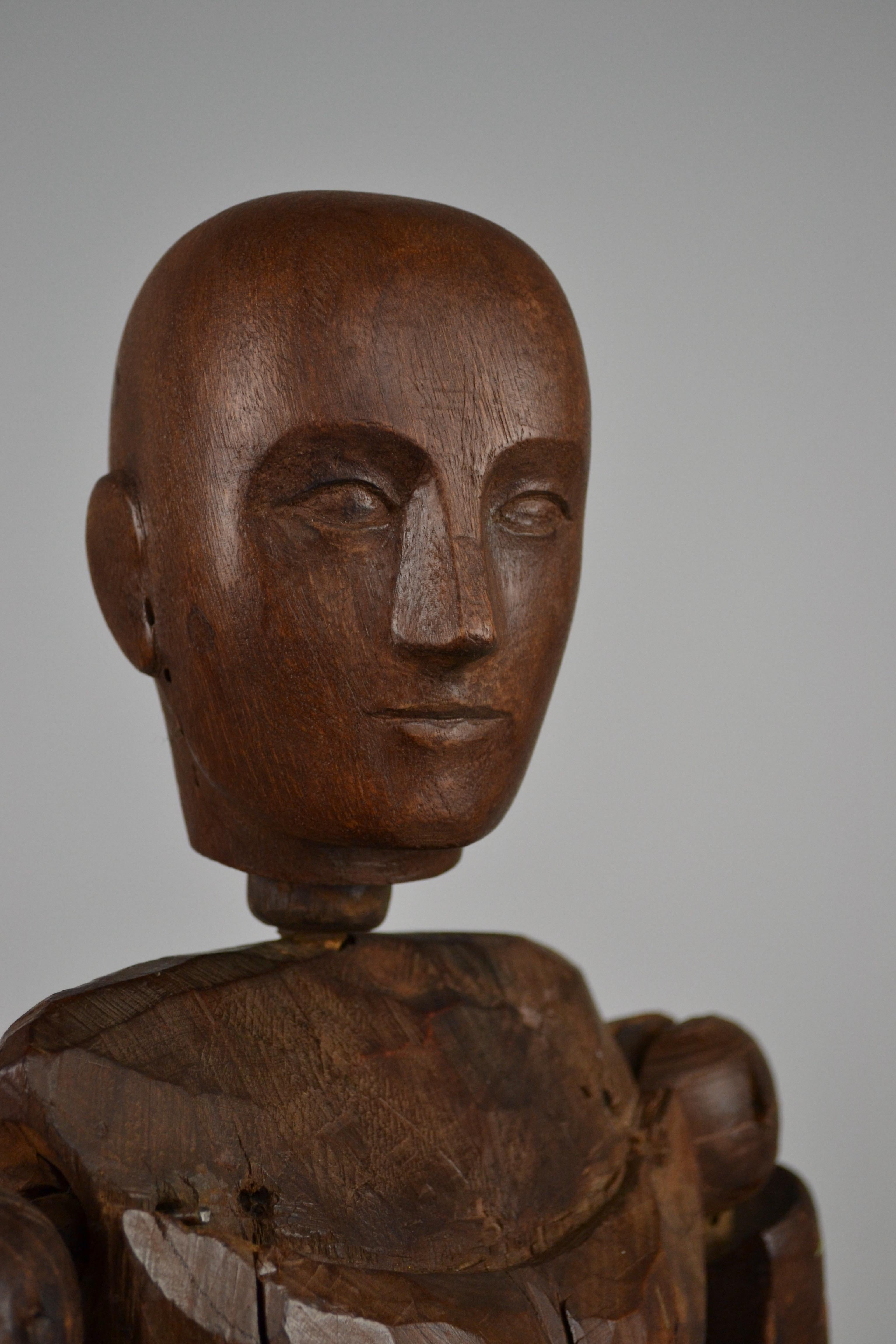 Rare Large 19th-Century French Walnut Articulated Artist’s Mannequin in vendita 6