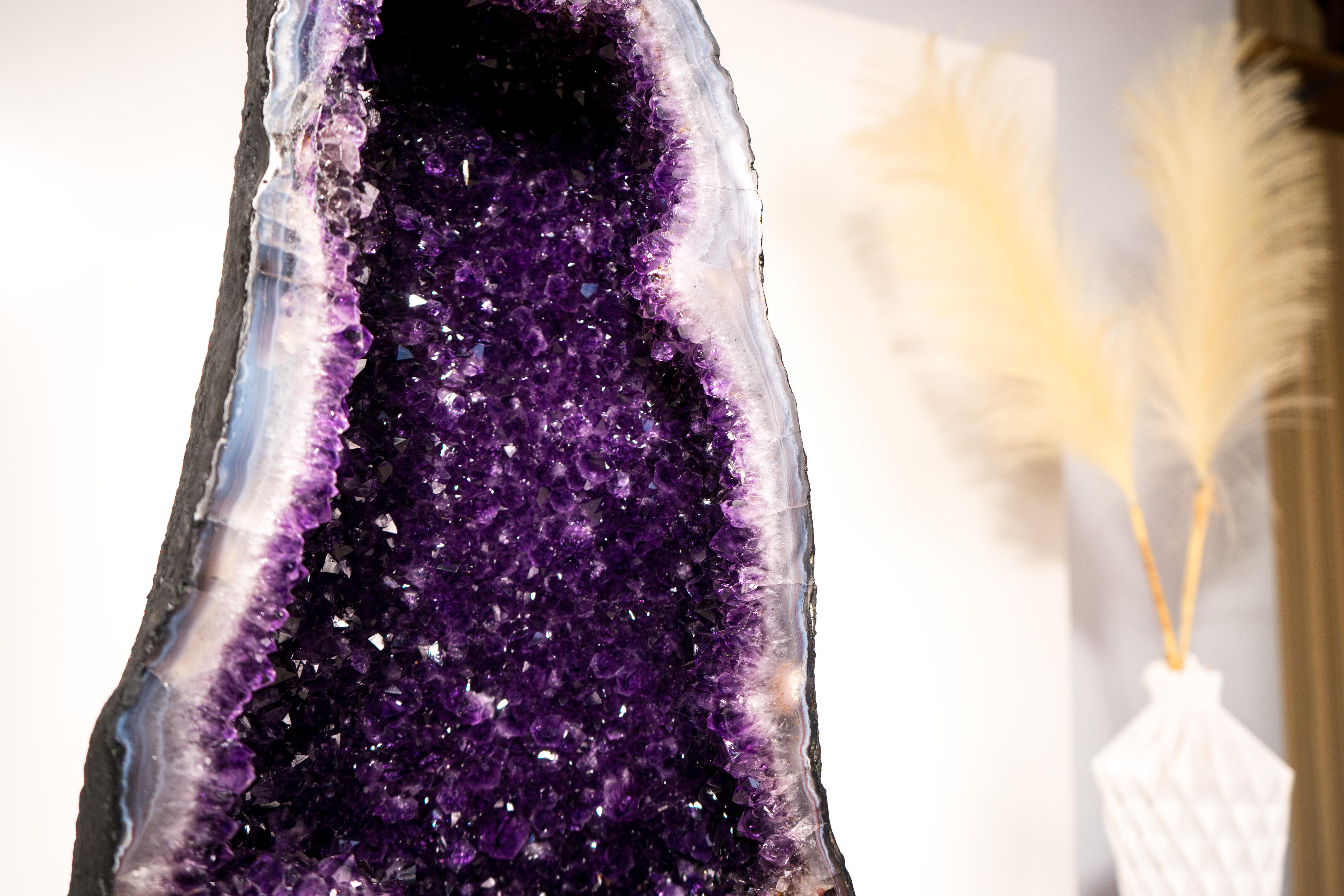 Rare Large Amethyst Geode Cathedral In New Condition For Sale In Ametista Do Sul, BR