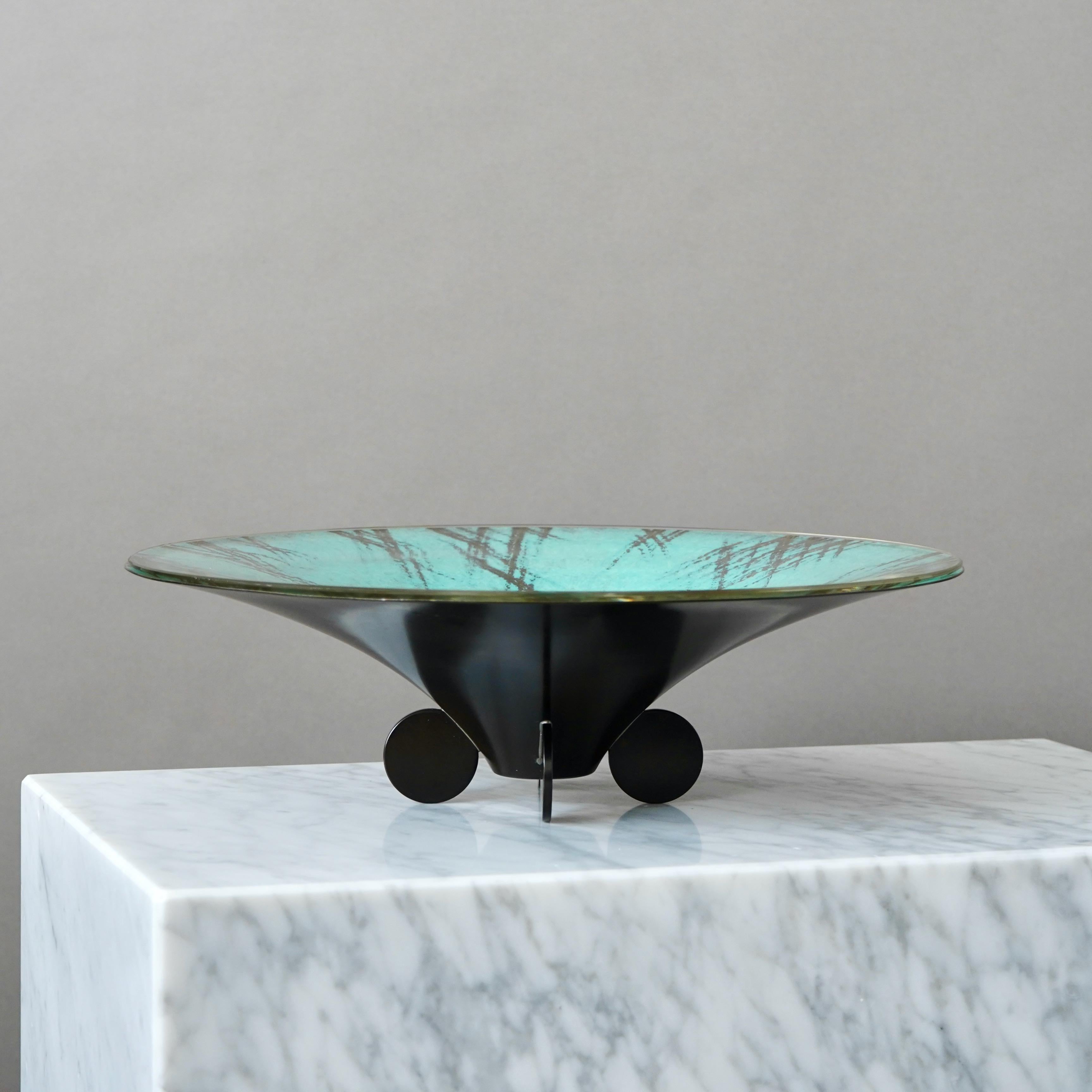 Grand bol de centre de table évasé Art Déco rare, WMF Ikora, Allemagne, années 1930 Bon état - En vente à Malmö, SE