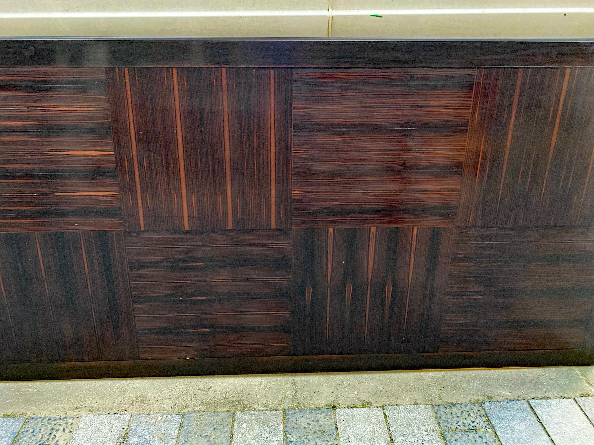 Grande table Art Déco rare en ébène de Macassar et bronze, vers 1930 en vente 8
