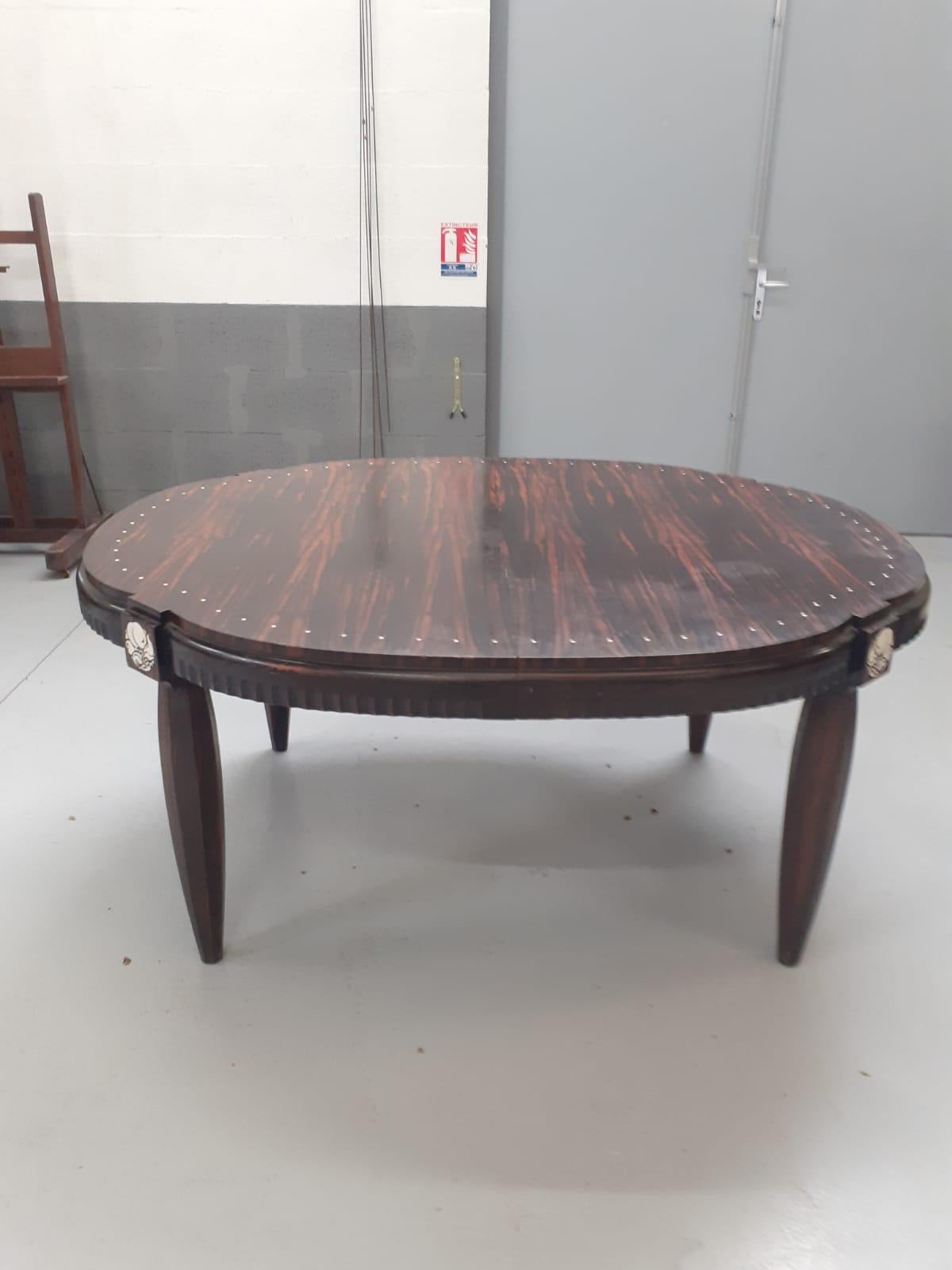 Rare Large Art Deco Table in Macassar Ebony and Ivory, circa 1925 For Sale 5