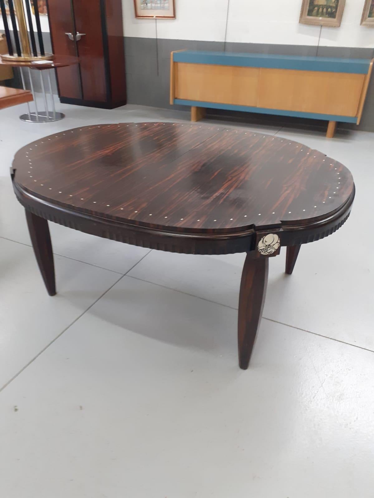 French Rare Large Art Deco Table in Macassar Ebony and Ivory, circa 1925 For Sale