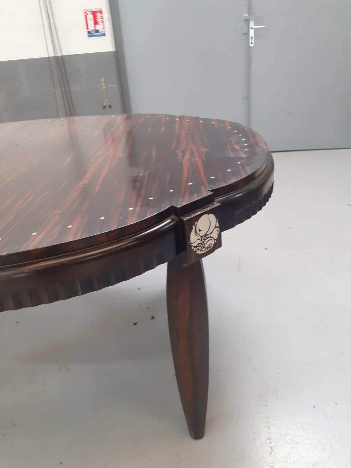 Early 20th Century Rare Large Art Deco Table in Macassar Ebony and Ivory, circa 1925 For Sale