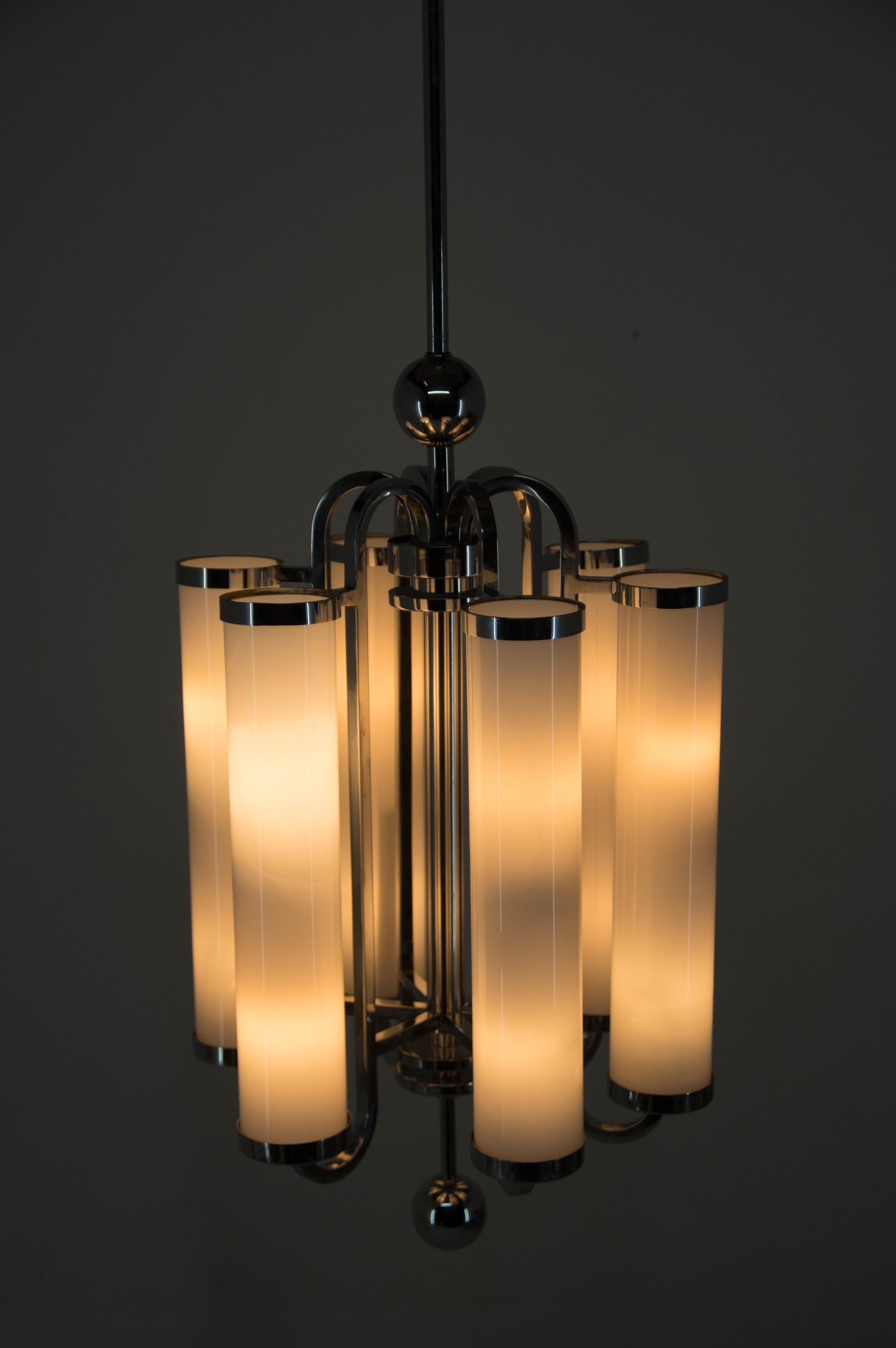 Rare Large Bauhaus Chrome-Plated Tubular Chandelier, 1930s For Sale 3