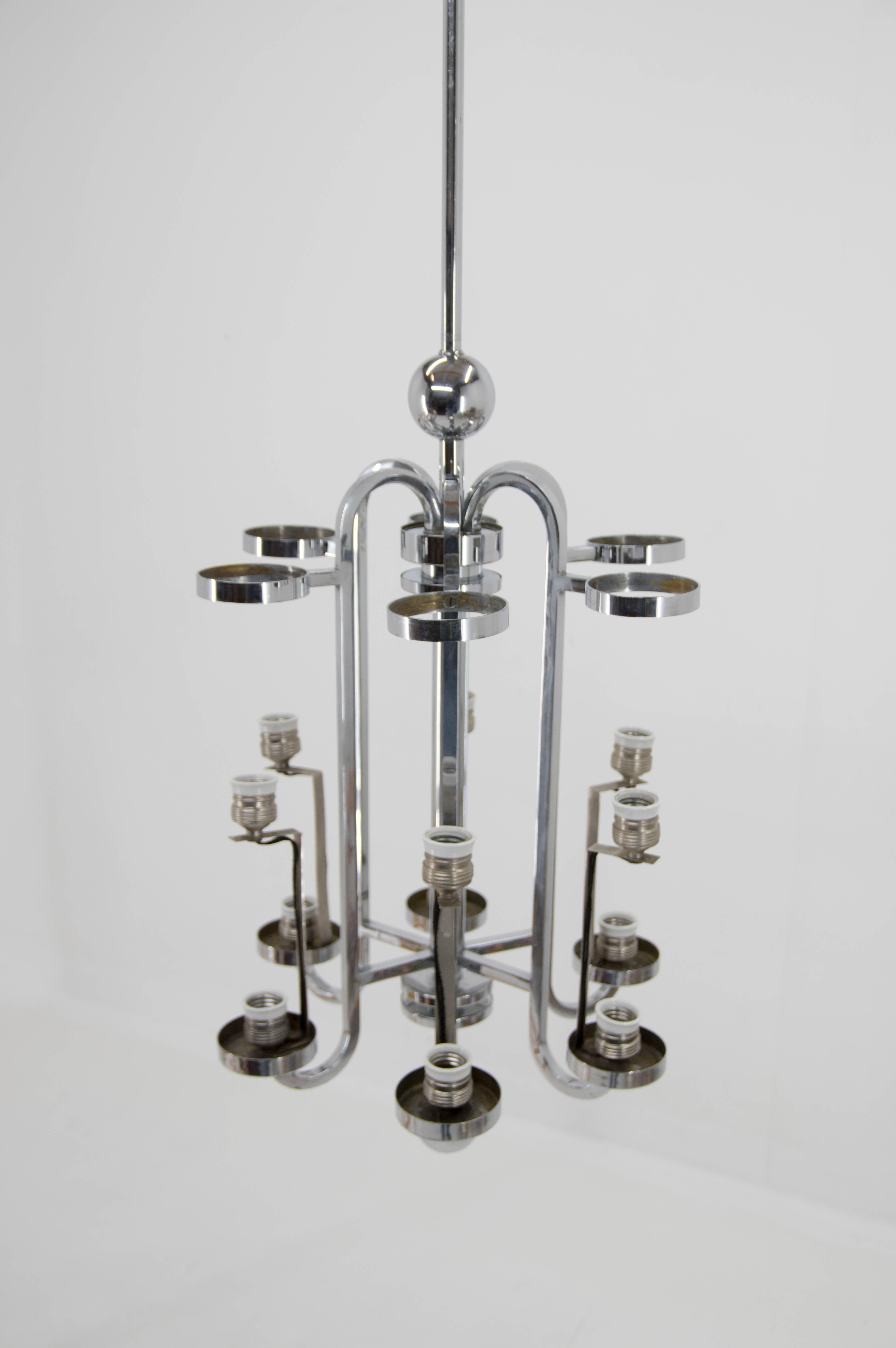 Rare Large Bauhaus Chrome-Plated Tubular Chandelier, 1930s For Sale 7