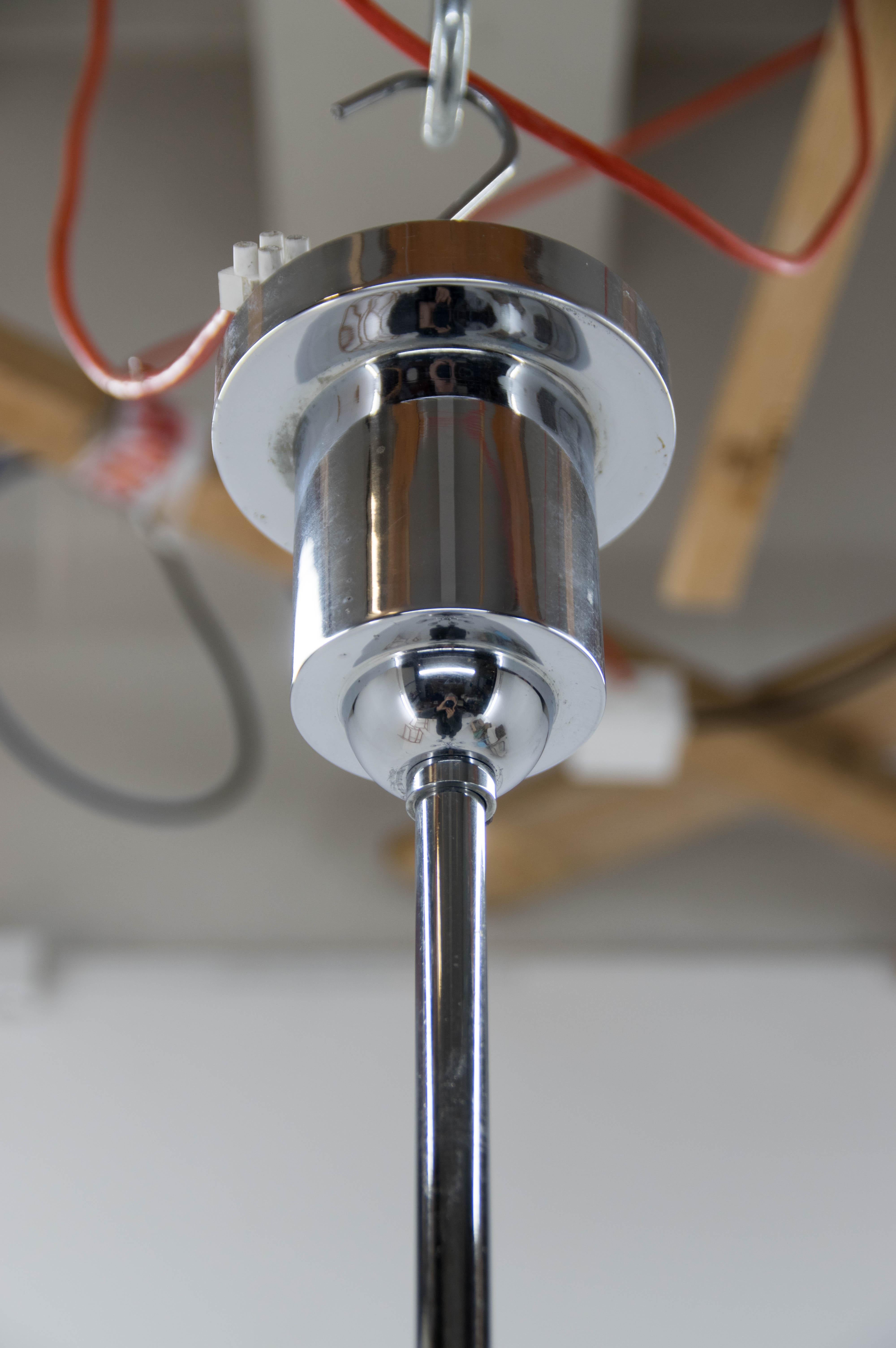 Mid-20th Century Rare Large Bauhaus Chrome-Plated Tubular Chandelier, 1930s For Sale
