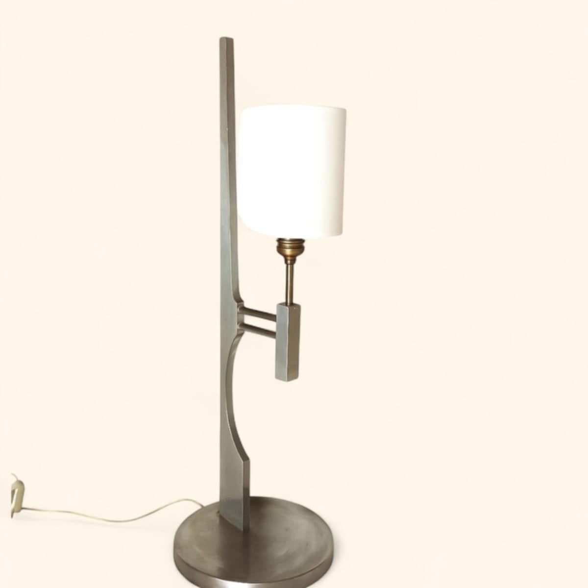 Late 20th Century Rare Large Brushed Aluminum Table Lamp by Pierre Vandel (1946) For Sale