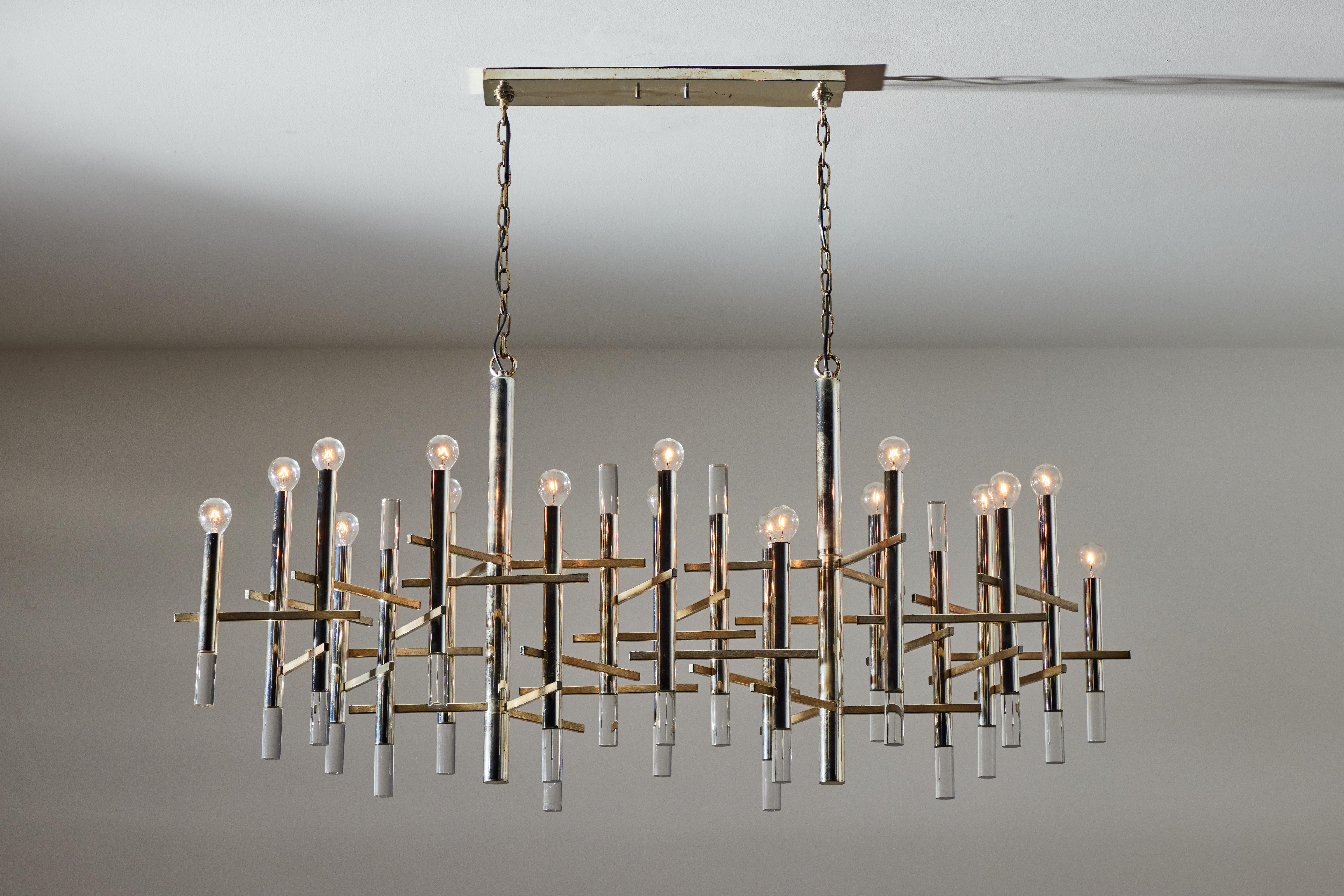 Mid-20th Century Rare Large Chandelier by Gaetano Sciolari