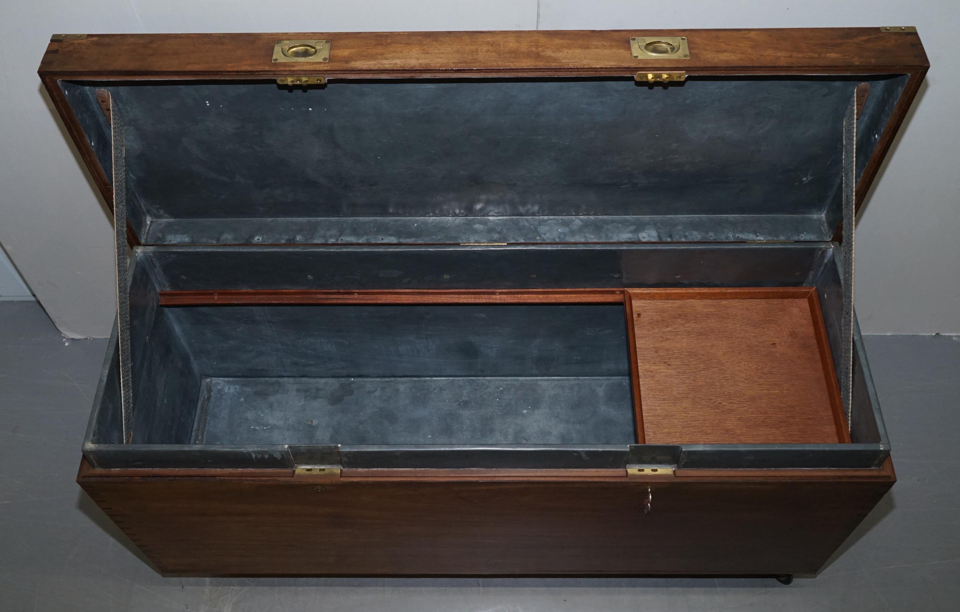 Rare Large circa 1900 Military Campaign Chest Trunk Zinc Lined for Champagne Etc For Sale 12