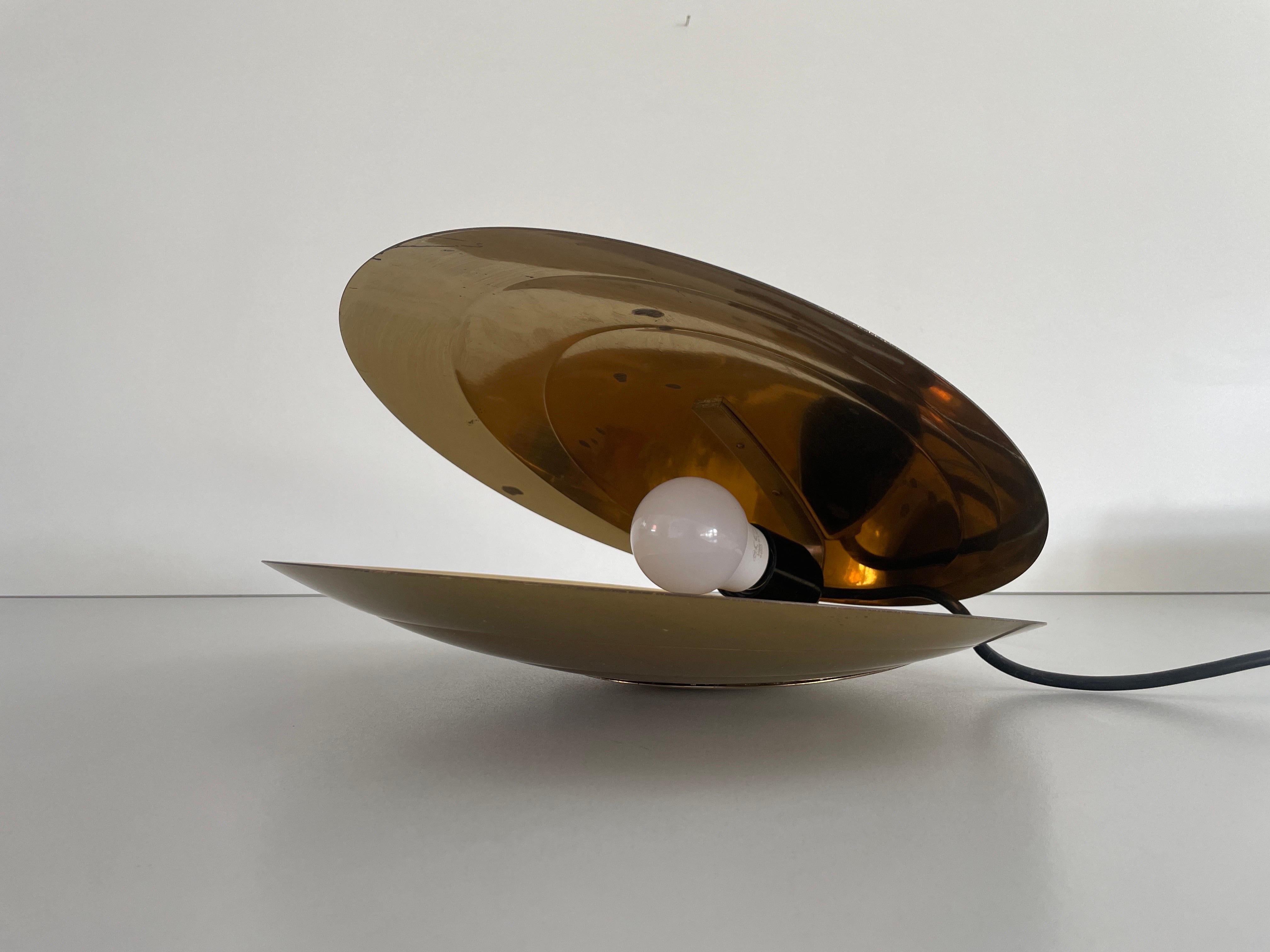 Rare Large Clam Shell Design Brass Table Lamp by Angelo Brotto, 1960s, Italy For Sale 5