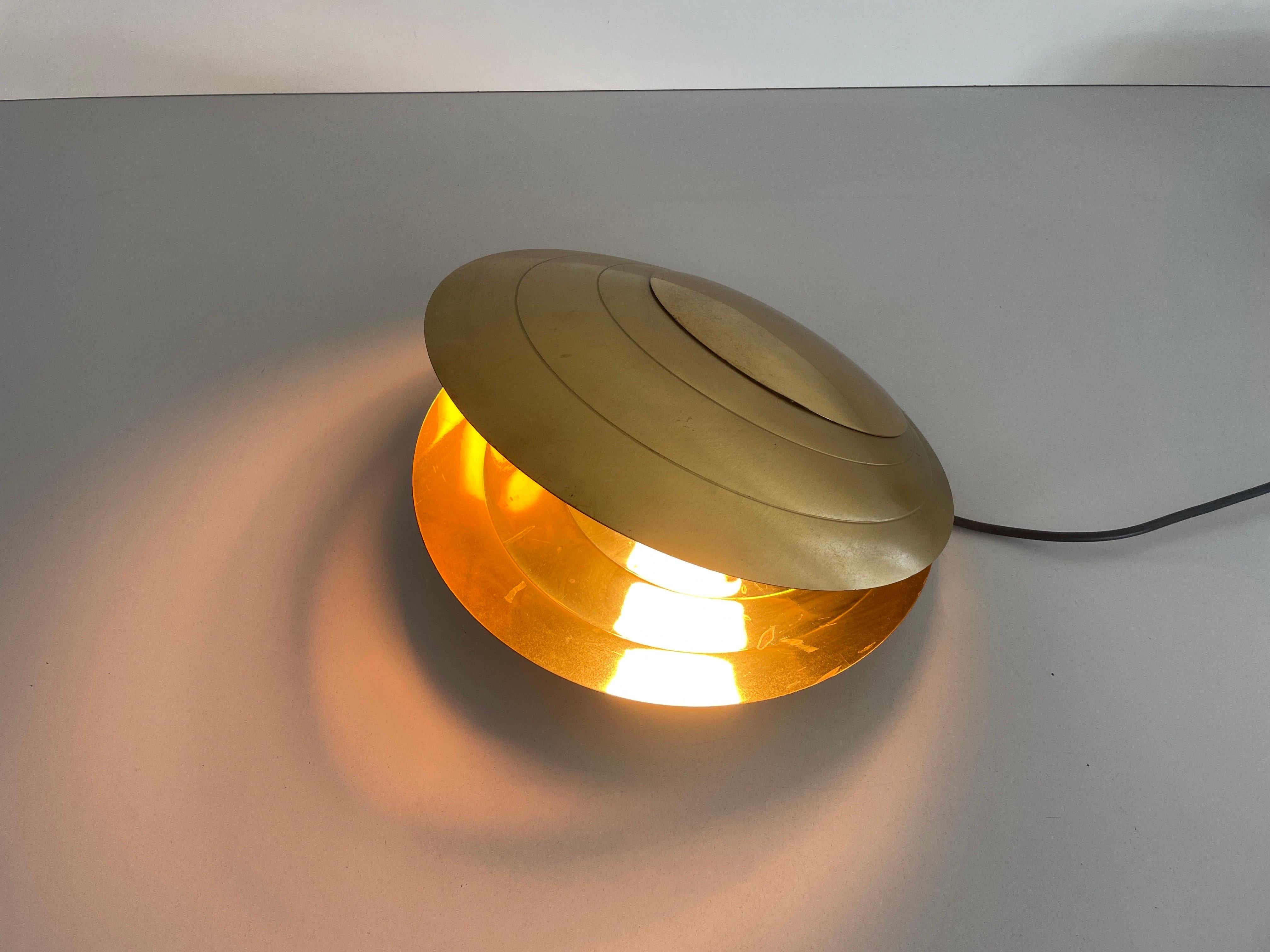 Rare Large Clam Shell Design Brass Table Lamp by Angelo Brotto, 1960s, Italy For Sale 9