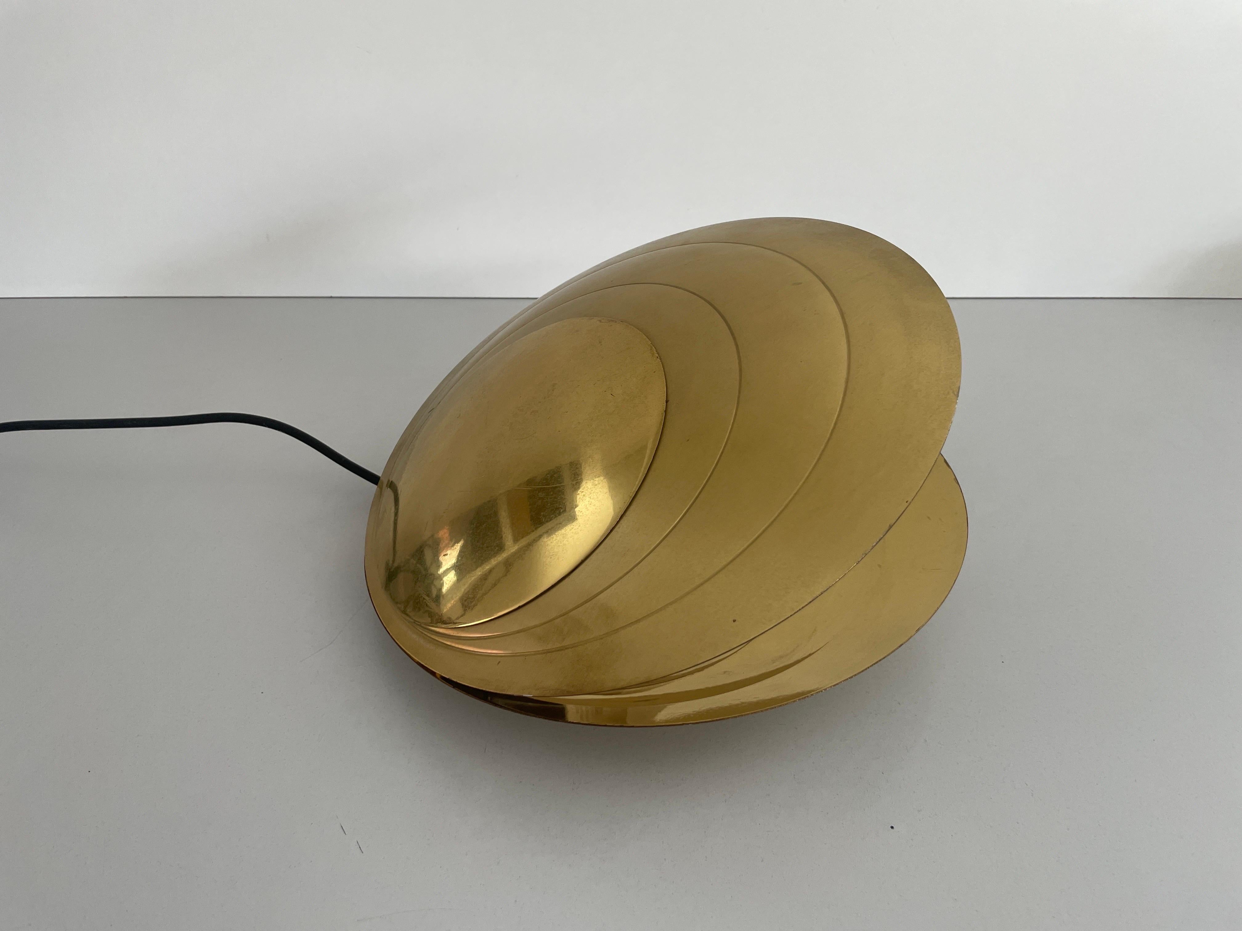 Mid-Century Modern Rare Large Clam Shell Design Brass Table Lamp by Angelo Brotto, 1960s, Italy For Sale