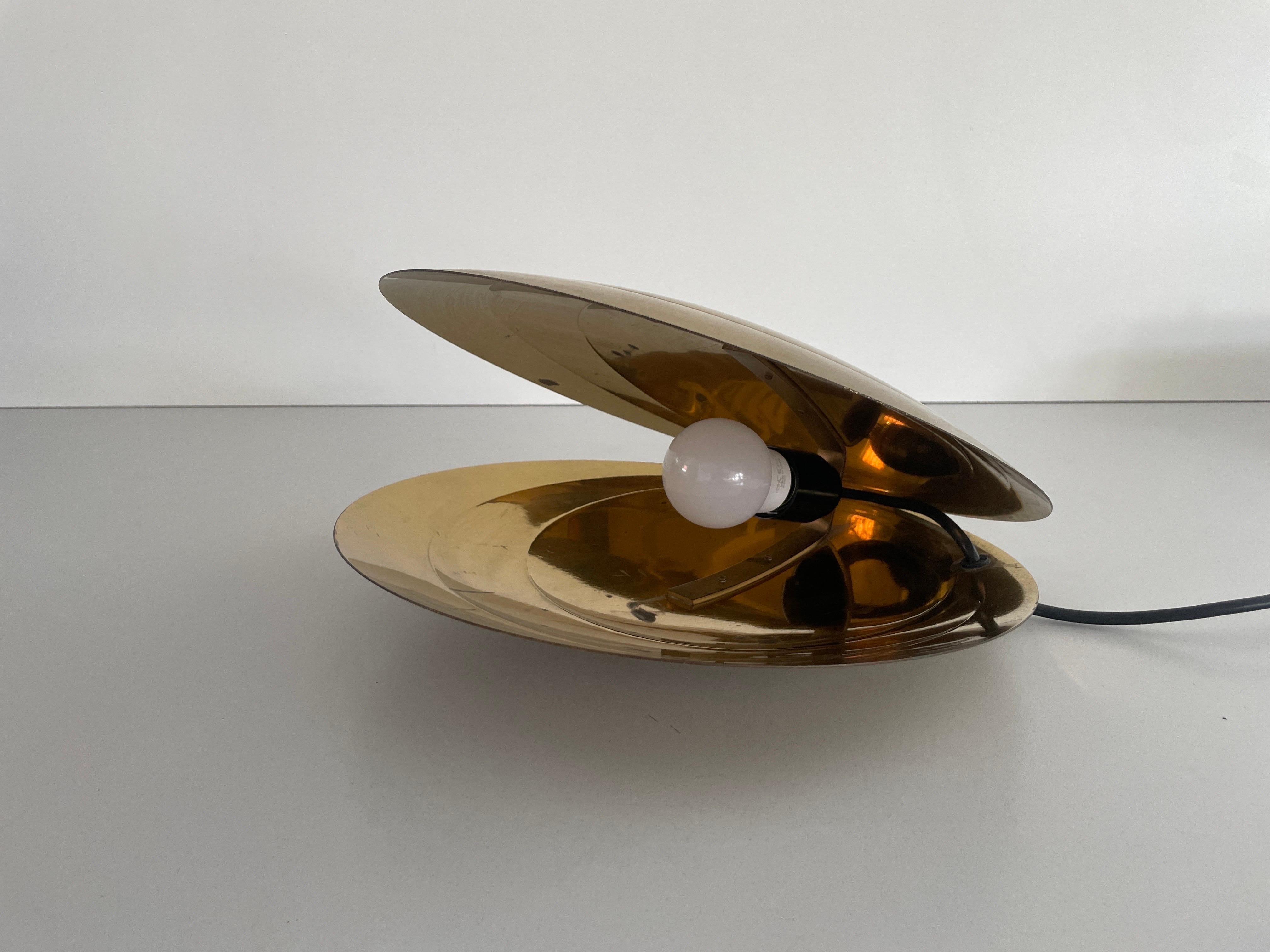 Rare Large Clam Shell Design Brass Table Lamp by Angelo Brotto, 1960s, Italy For Sale 3