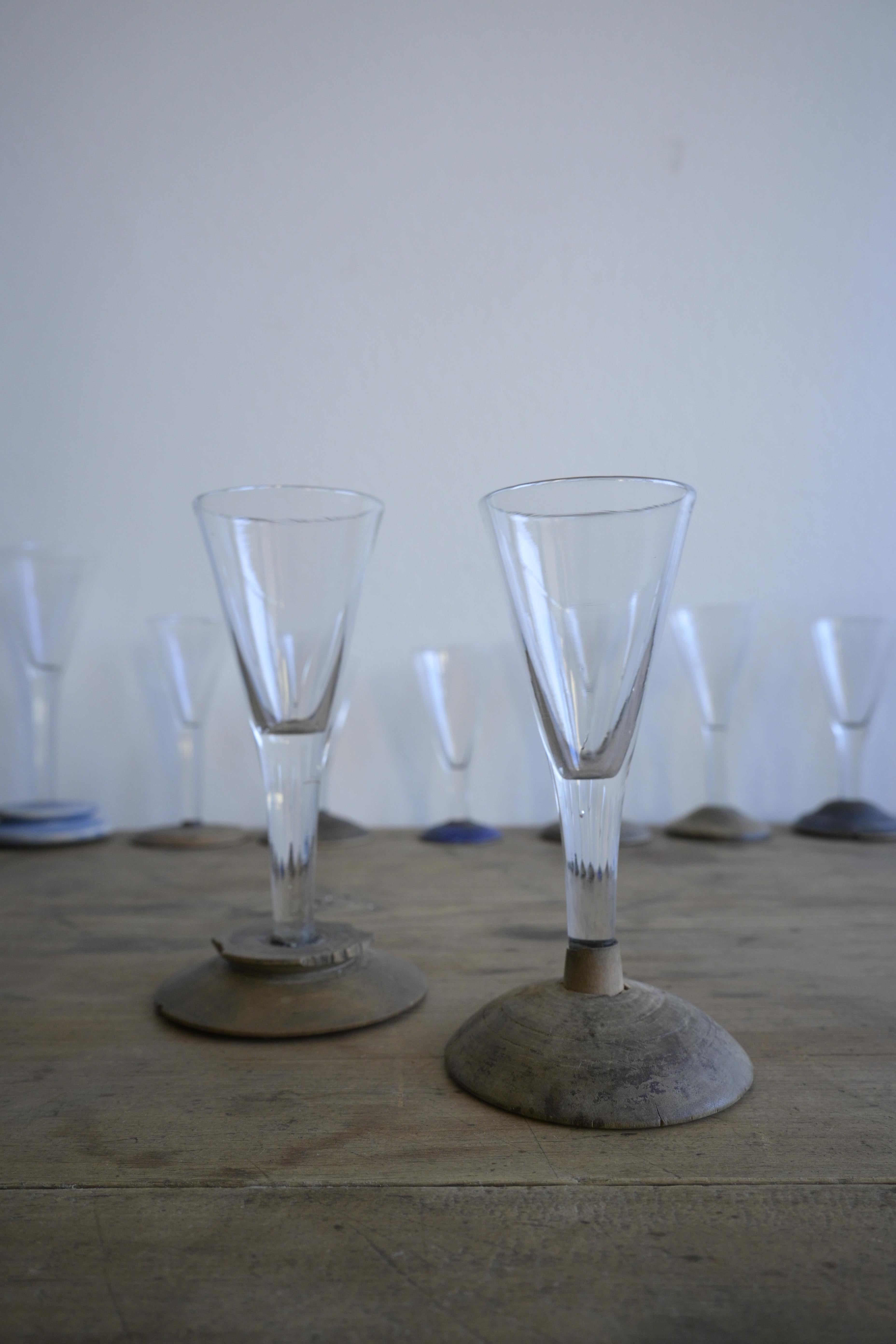 Rara y gran colección de catorce vasos suecos del s. XVIII-XIX en venta 2